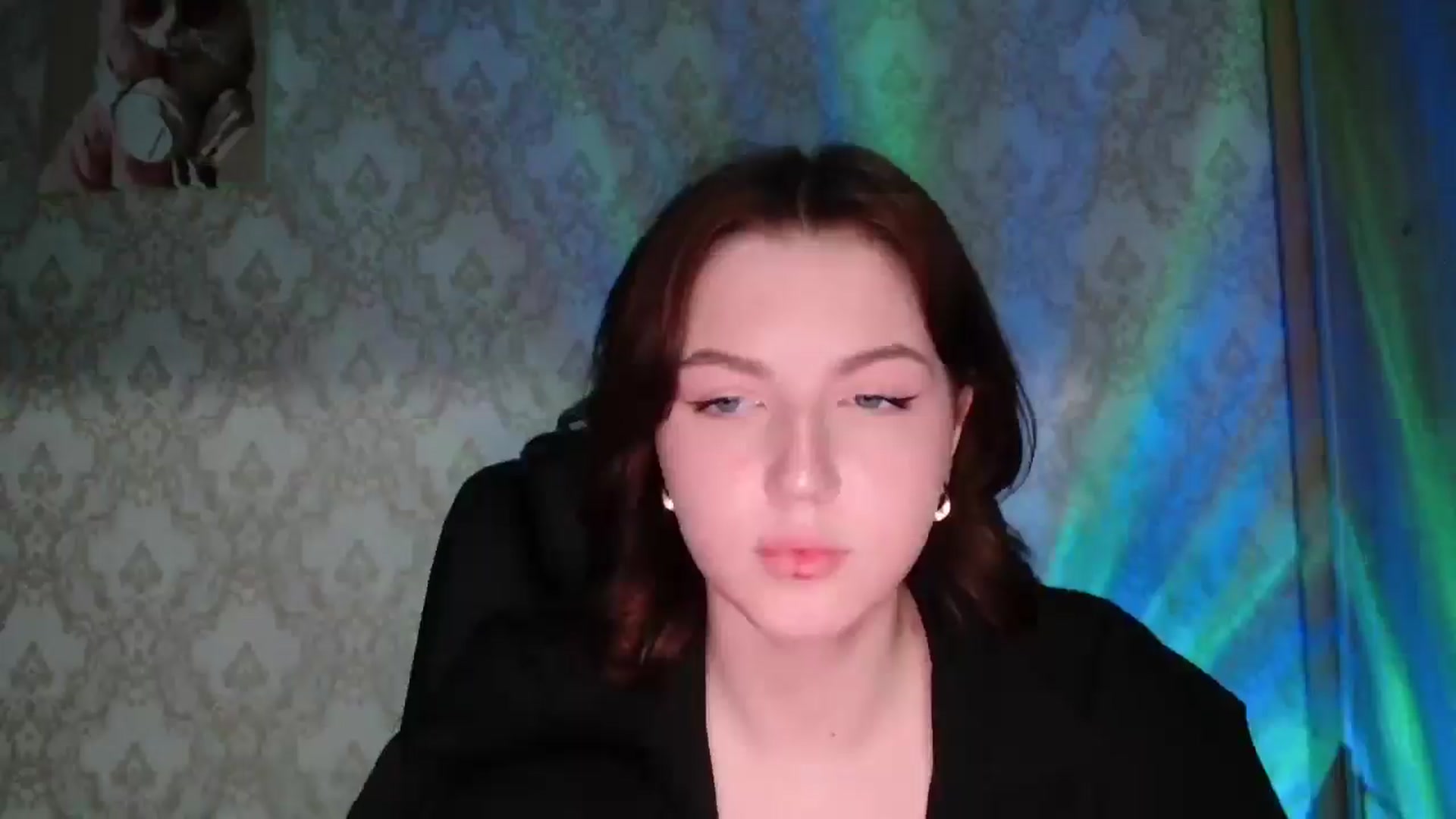 Gallery image thumbnail from YesLady's myfreecams stream on, 03/28/2026, 20:15 image 16 of 20