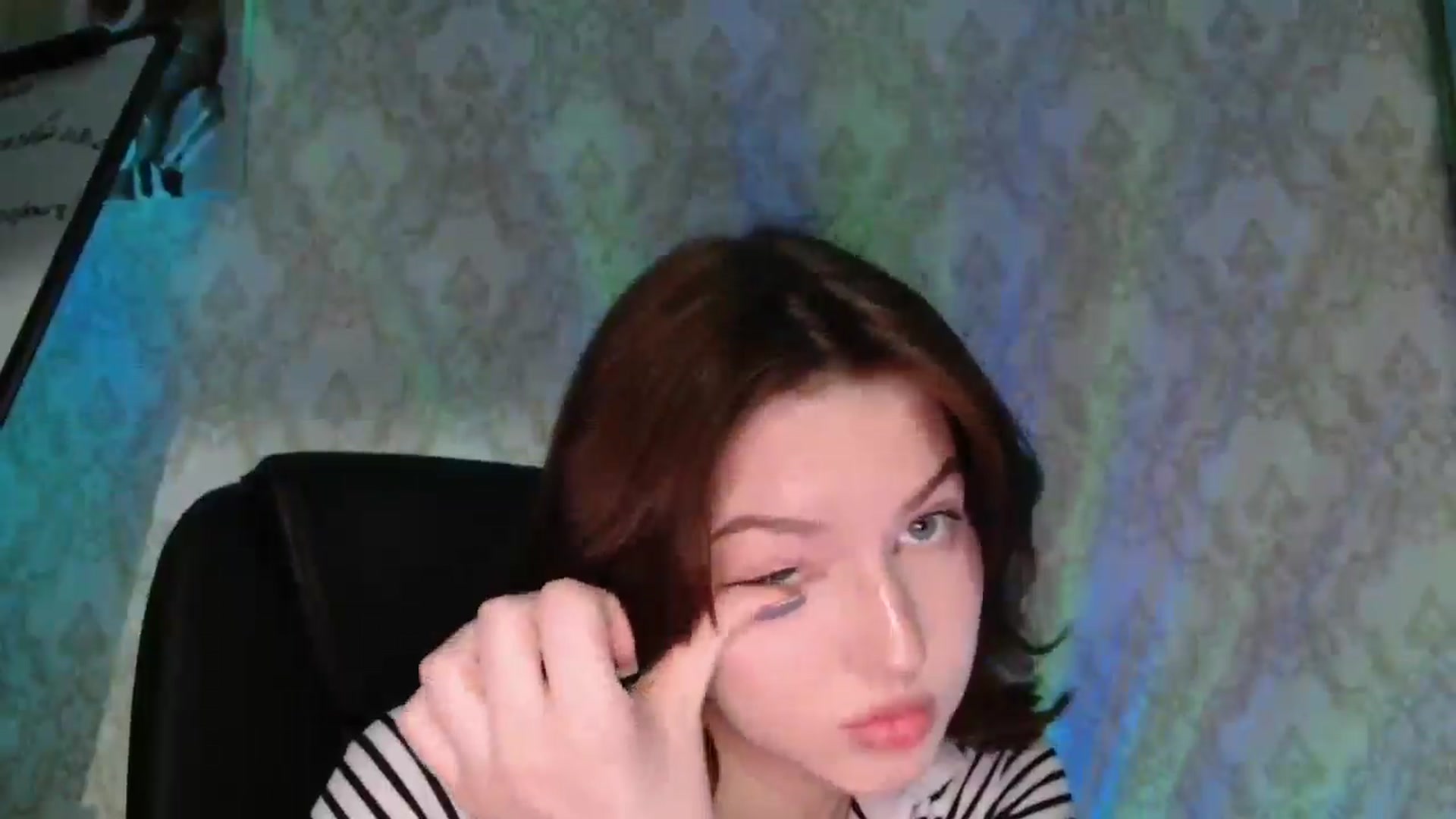 Gallery image thumbnail from YesLady's myfreecams stream on, 03/29/2026, 19:22 image 12 of 20