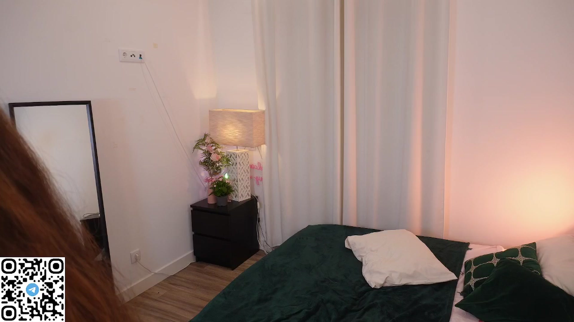 Gallery image thumbnail from Yess_kiki's myfreecams stream on, 09/10/2025, 14:14 image 7 of 20