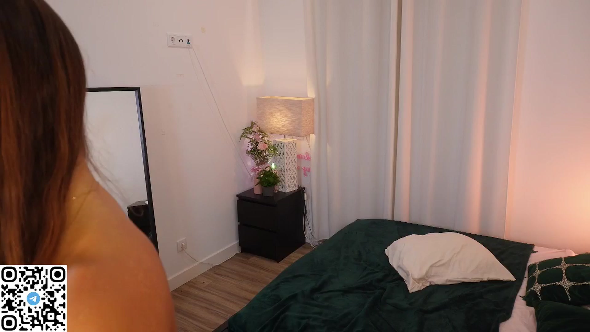 Gallery image thumbnail from Yess_kiki's myfreecams stream on, 09/10/2025, 14:53 image 20 of 20