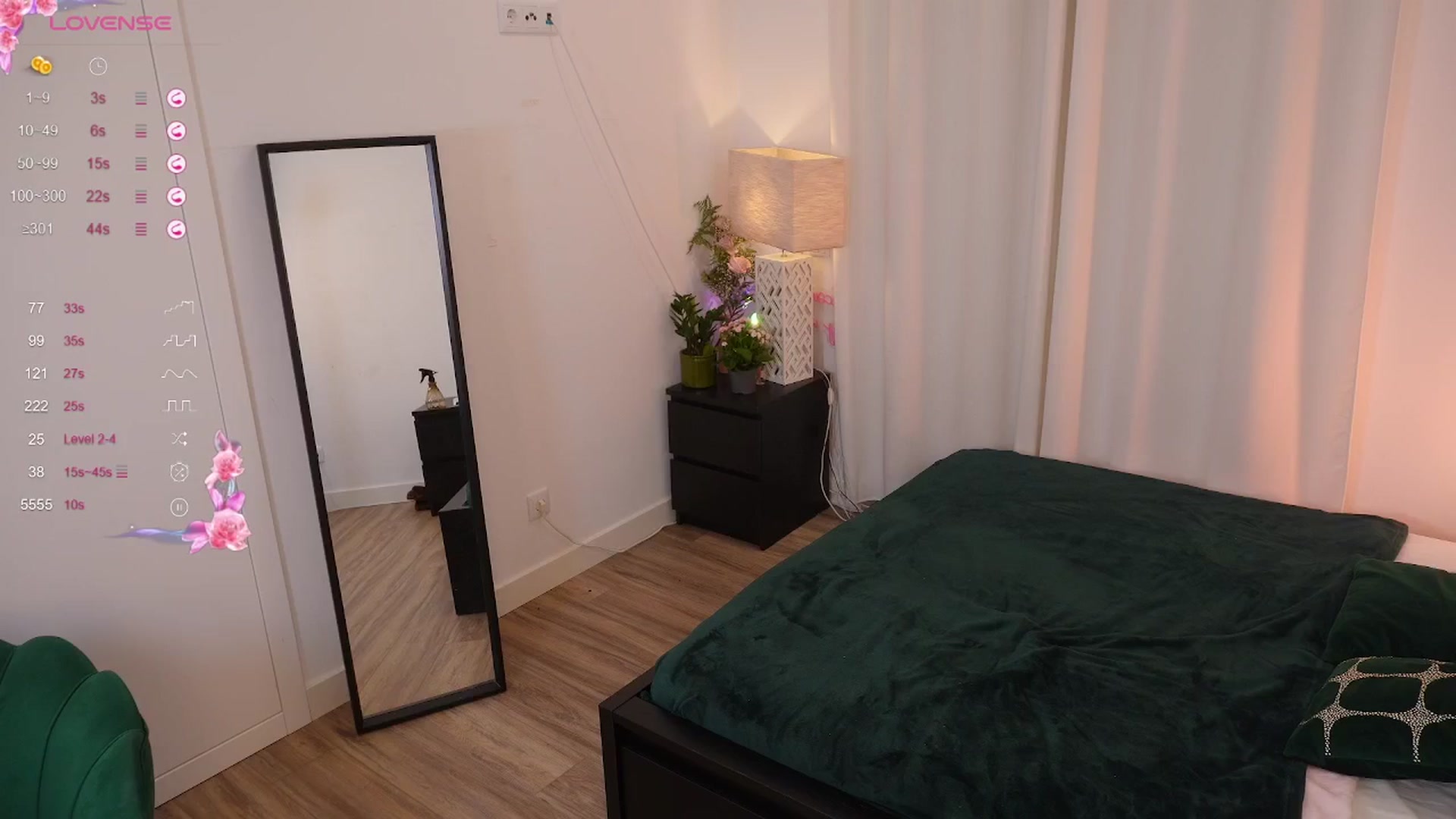 Gallery image thumbnail from Yess_kiki's myfreecams stream on, 09/11/2025, 12:23 image 14 of 20