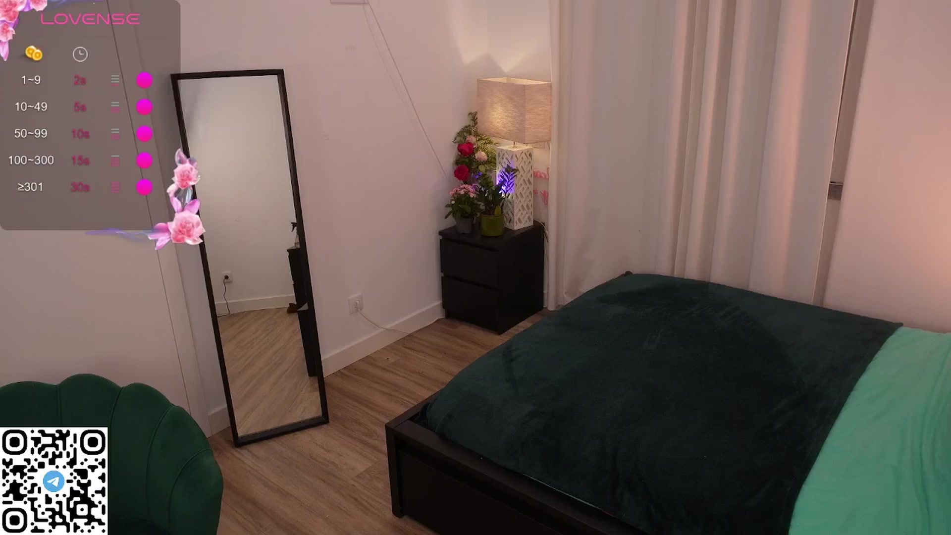 Gallery image thumbnail from Yess_kiki's myfreecams stream on, 09/15/2025, 10:57 image 20 of 20