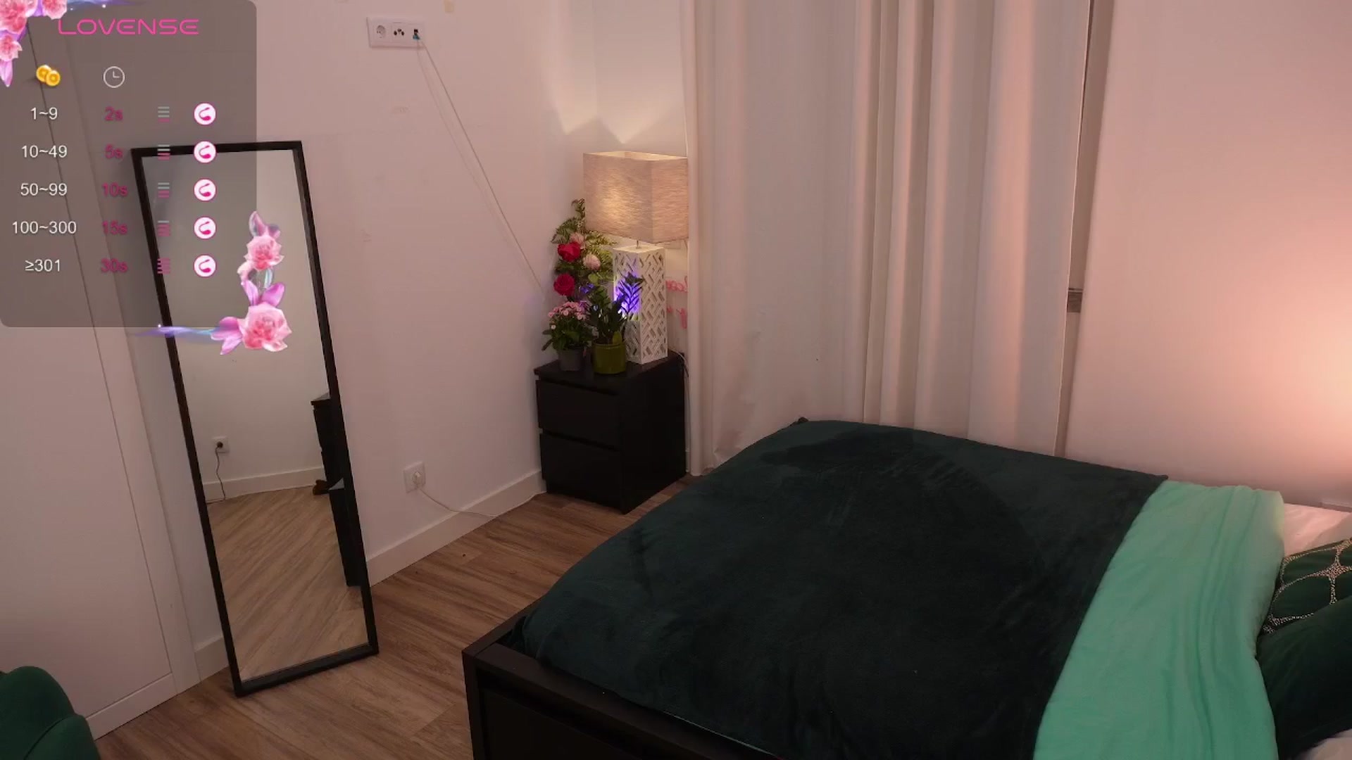 Gallery image thumbnail from Yess_kiki's myfreecams stream on, 09/15/2025, 10:57 image 3 of 20