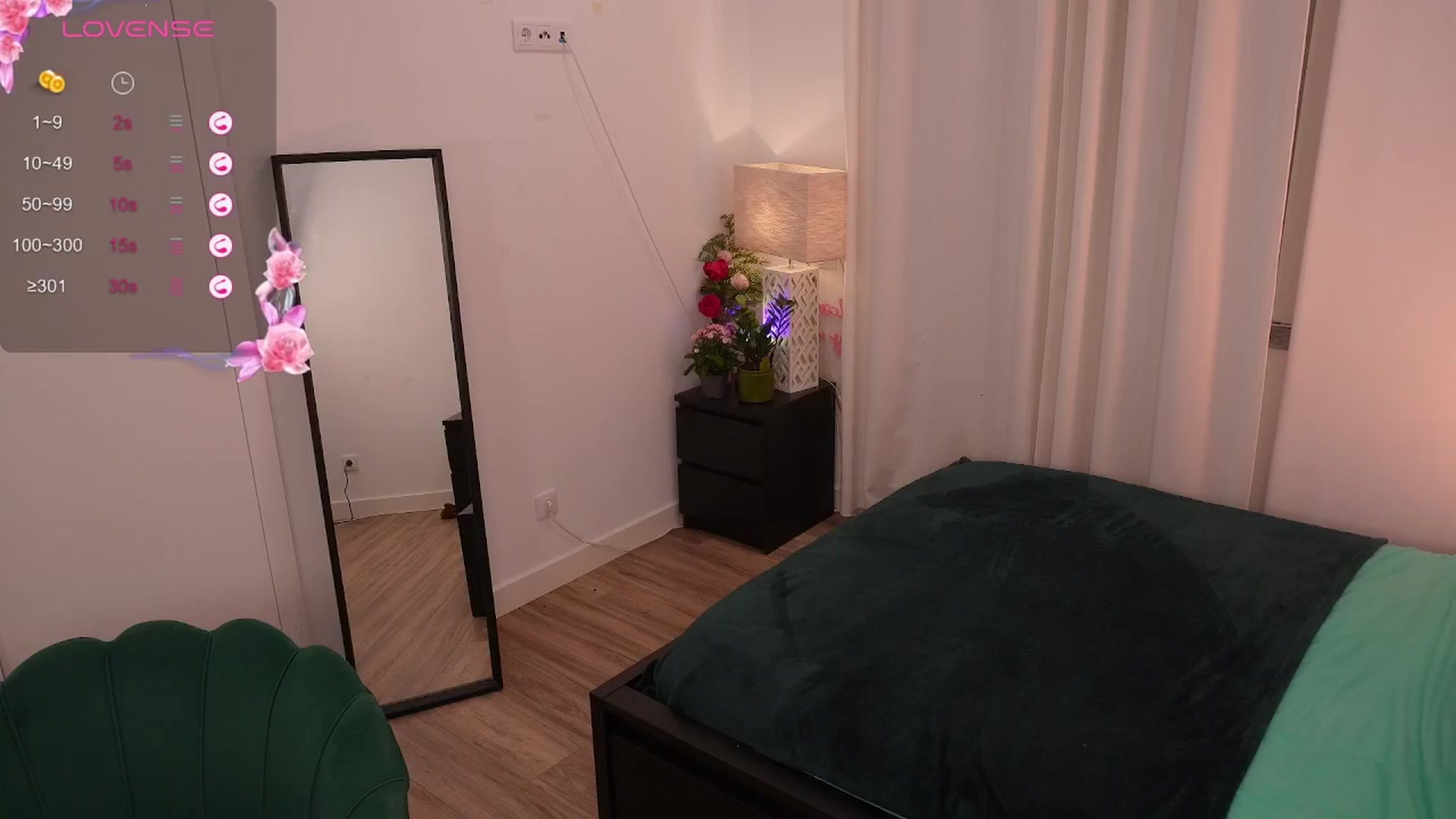 Gallery image thumbnail from Yess_kiki's myfreecams stream on, 09/15/2025, 10:57 image 8 of 20