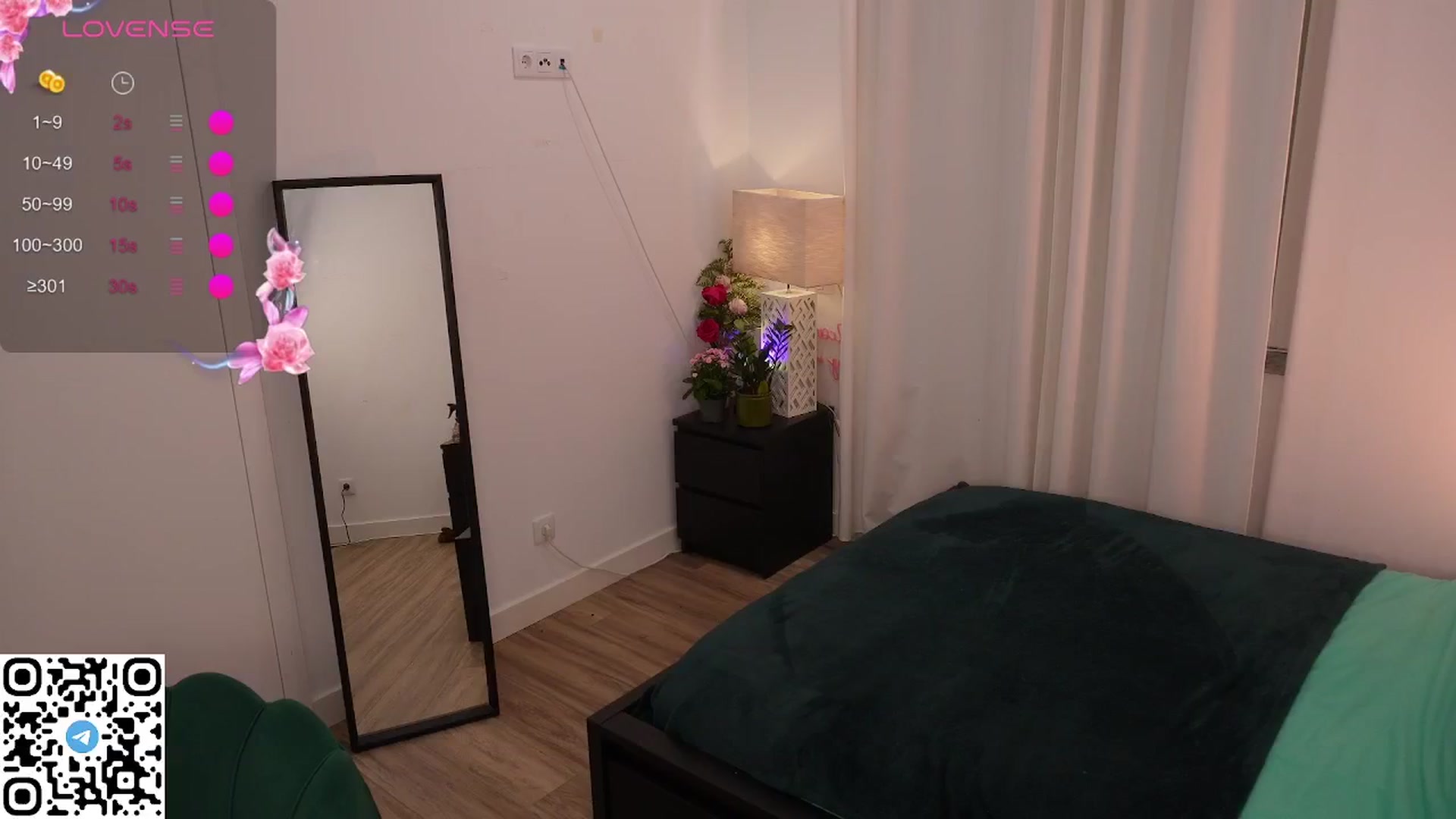 Gallery image thumbnail from Yess_kiki's myfreecams stream on, 09/15/2025, 11:52 image 5 of 20