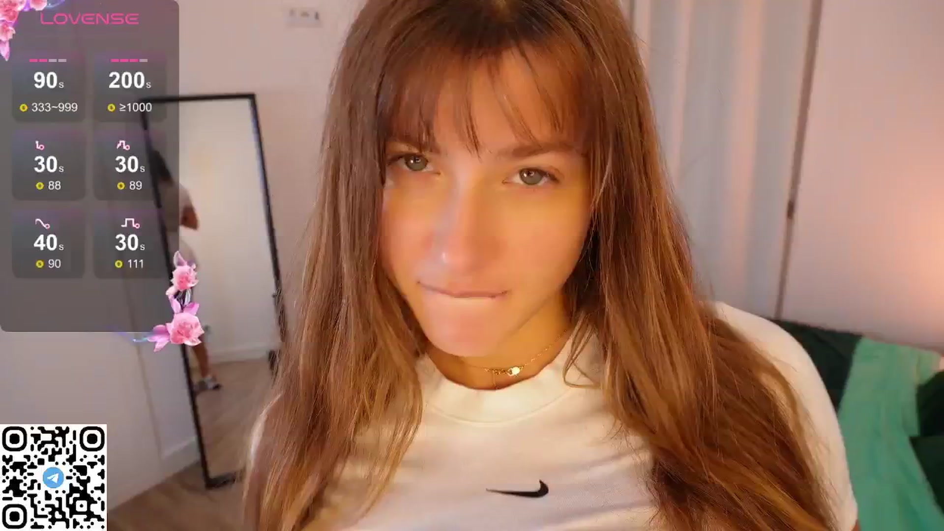 Gallery image thumbnail from Yess_kiki's myfreecams stream on, 09/21/2025, 09:32 image 6 of 20