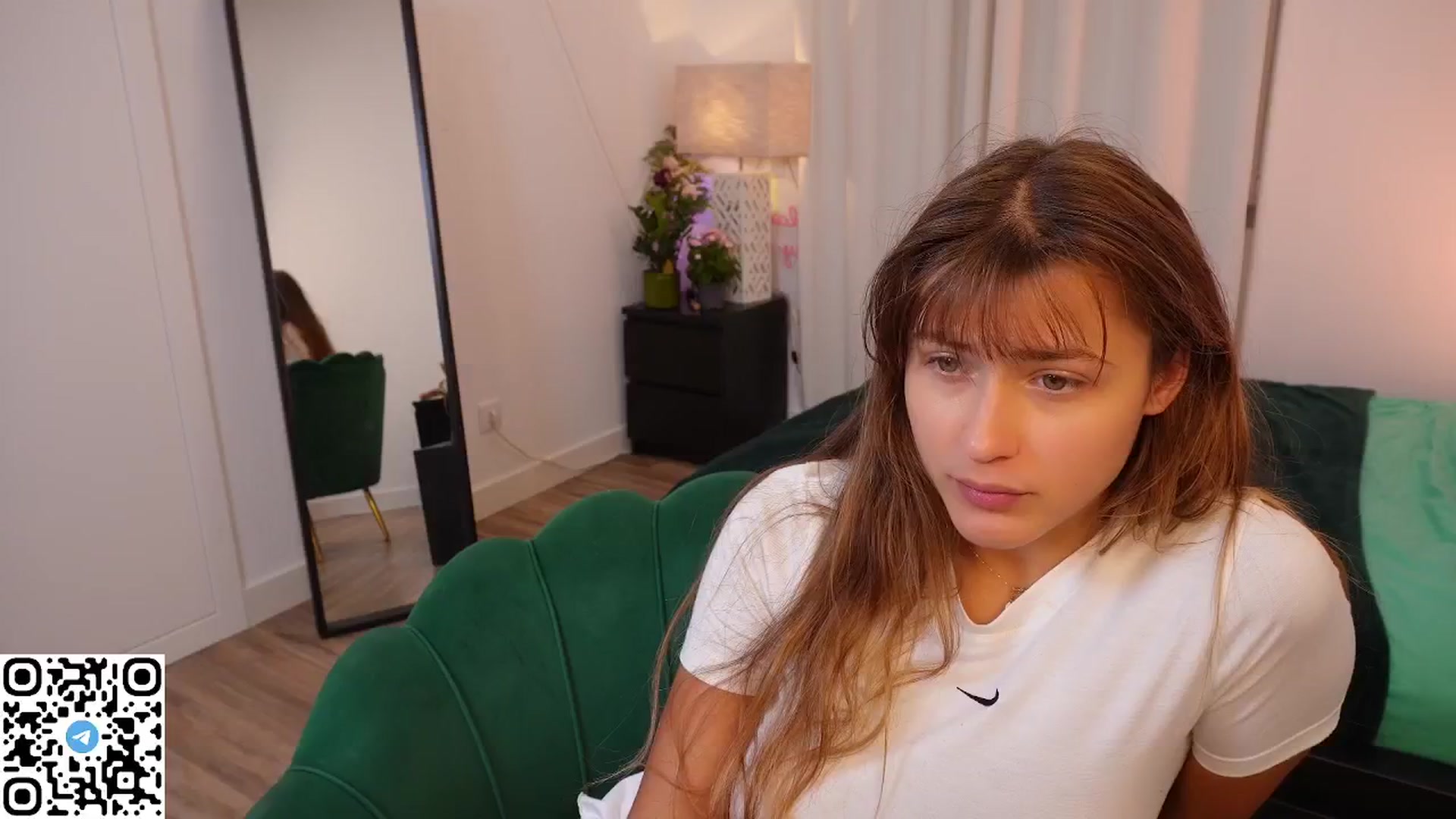 Gallery image thumbnail from Yess_kiki's myfreecams stream on, 09/21/2025, 15:12 image 1 of 20