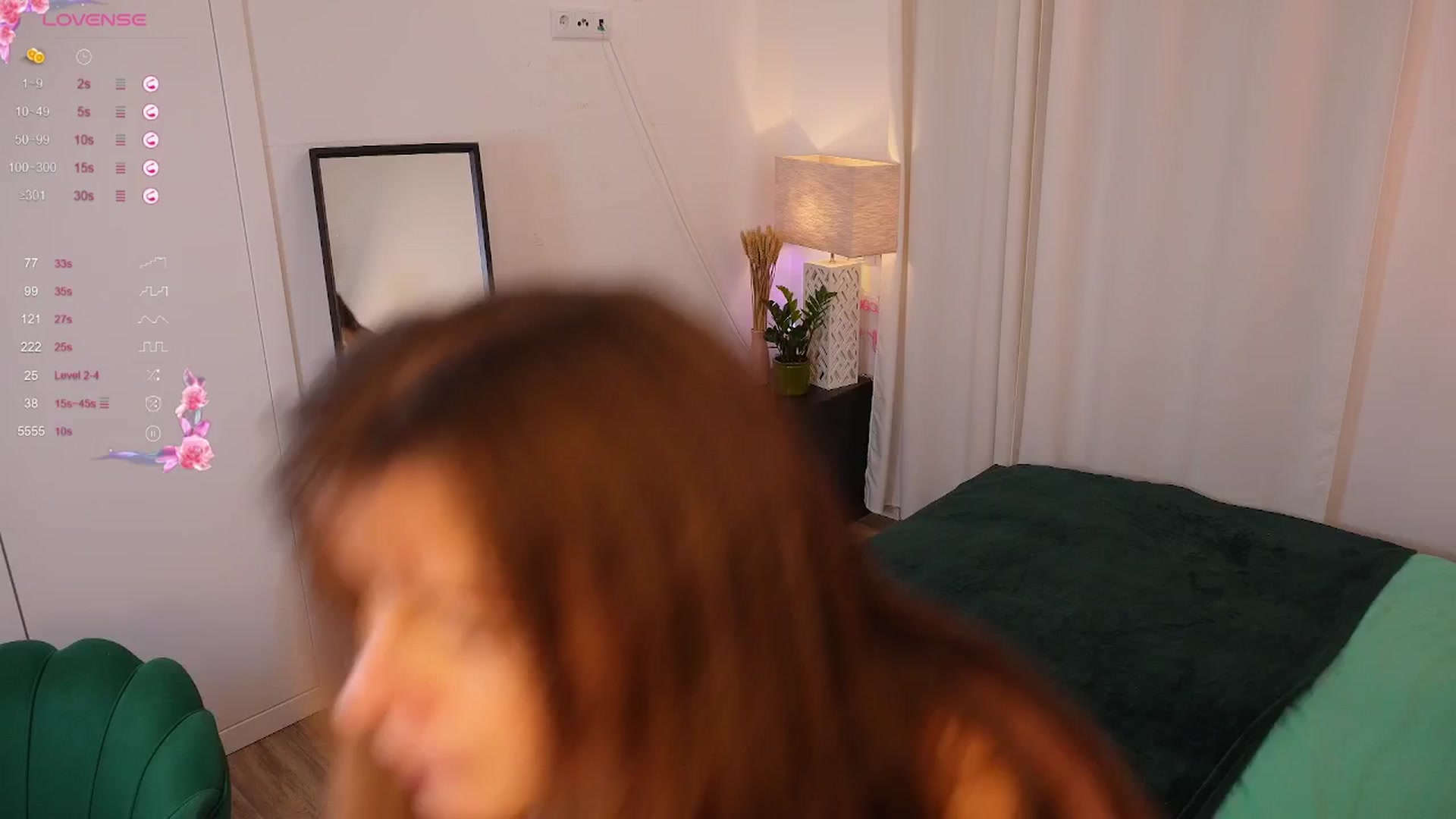 Gallery image thumbnail from Yess_kiki's myfreecams stream on, 09/27/2025, 12:14 image 18 of 20