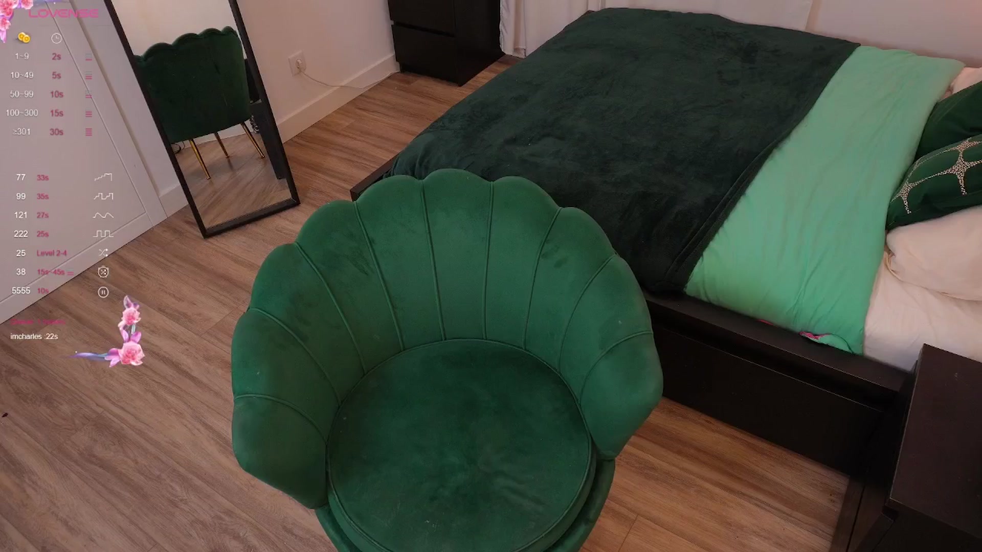 Gallery image thumbnail from Yess_kiki's myfreecams stream on, 09/27/2025, 12:14 image 4 of 20