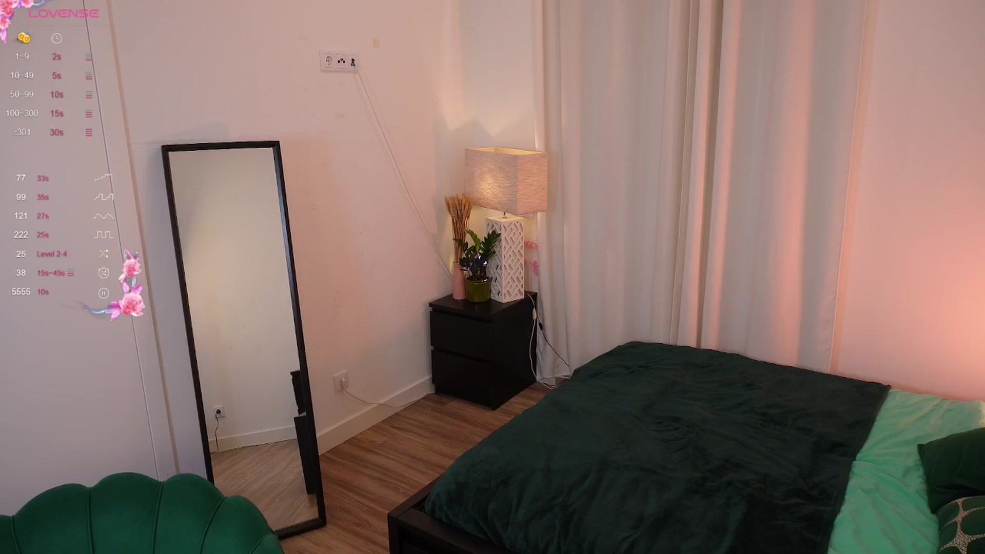 Gallery image thumbnail from Yess_kiki's myfreecams stream on, 09/29/2025, 10:25 image 4 of 20
