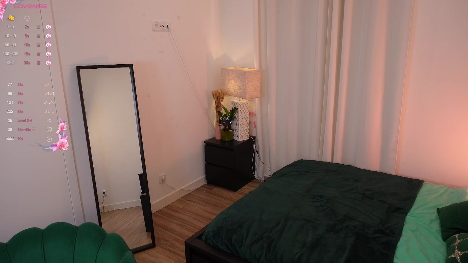 Gallery image thumbnail from Yess_kiki's myfreecams stream on, 09/29/2025, 10:25 image 11 of 20