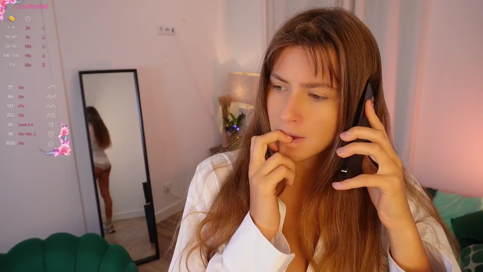 Gallery image thumbnail from Yess_kiki's myfreecams stream on, 09/29/2025, 10:25 image 5 of 20