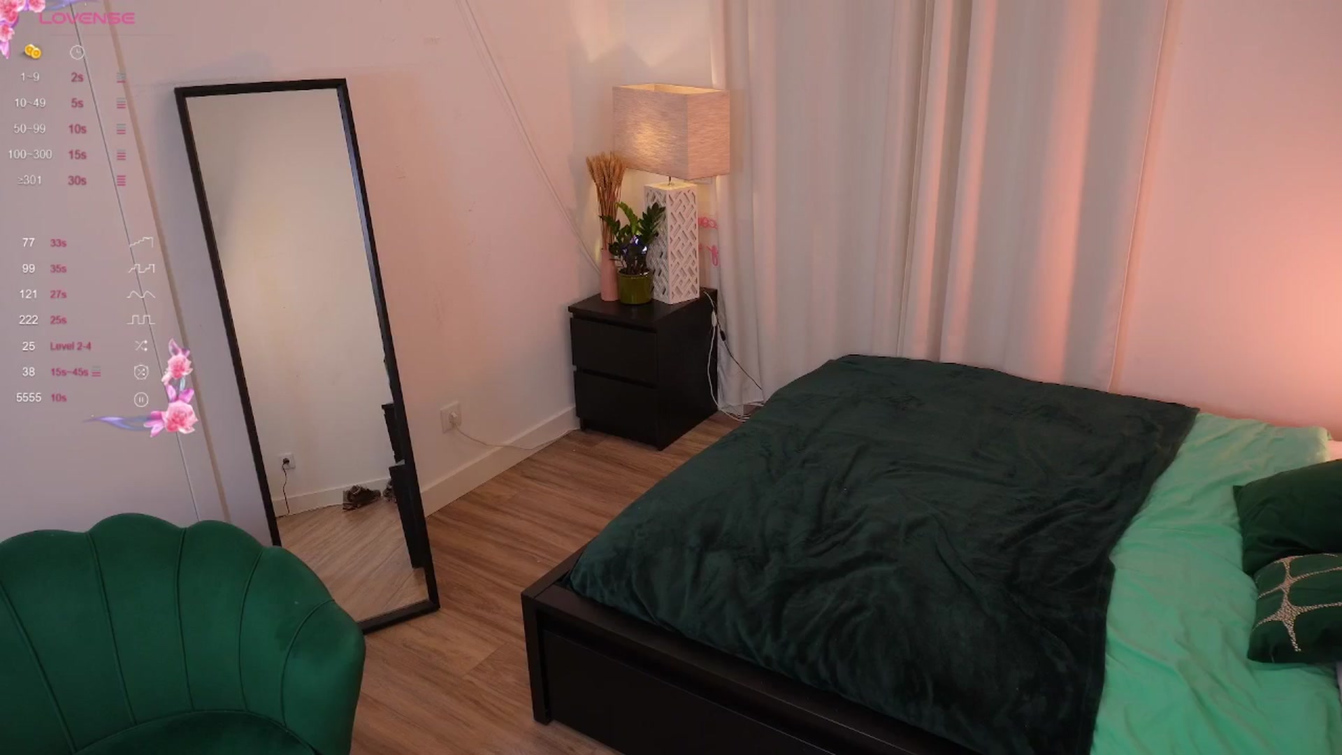 Gallery image thumbnail from Yess_kiki's myfreecams stream on, 09/29/2025, 16:49 image 12 of 20
