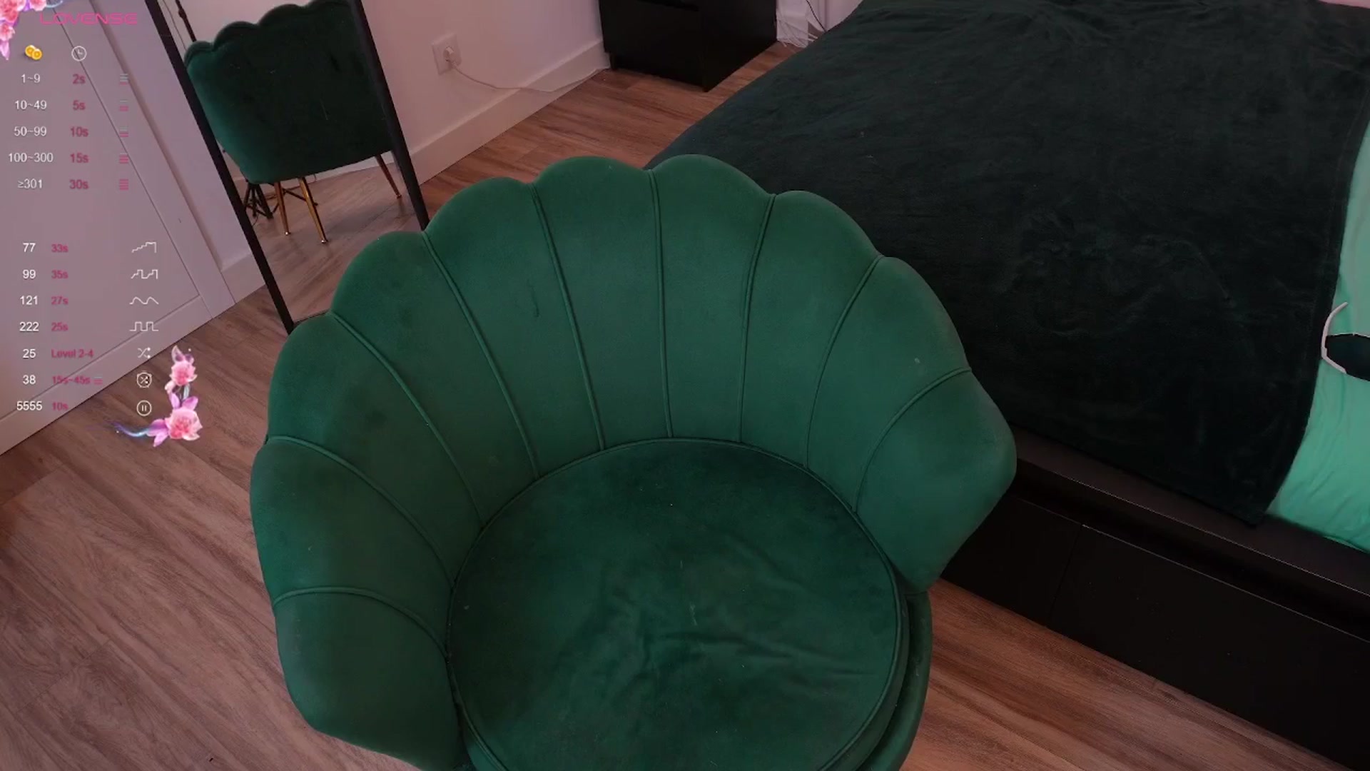 Gallery image thumbnail from Yess_kiki's myfreecams stream on, 10/03/2025, 17:56 image 19 of 20