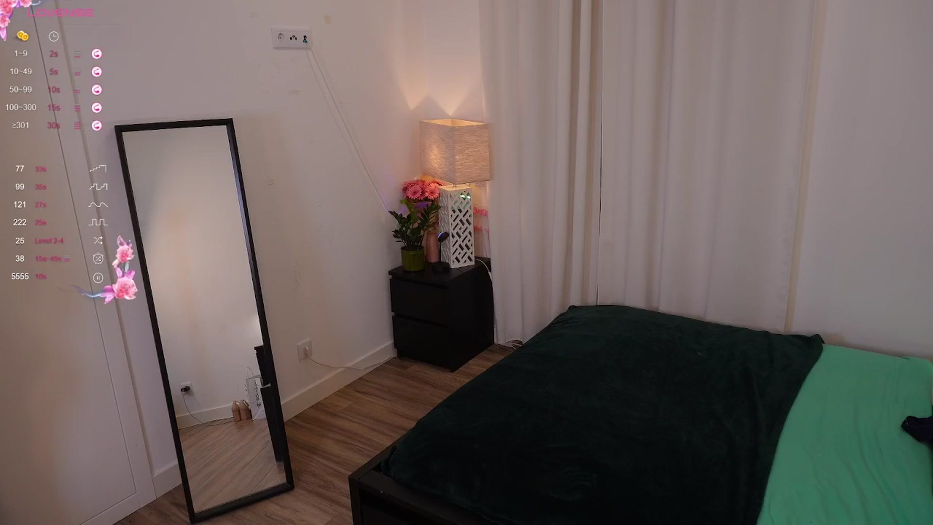 Gallery image thumbnail from Yess_kiki's myfreecams stream on, 10/05/2025, 12:42 image 17 of 20