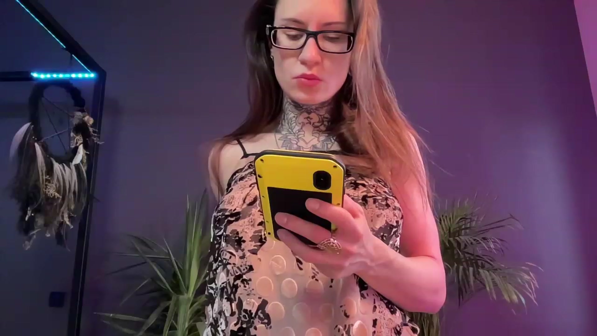 Gallery image thumbnail from YogaTantra's myfreecams stream on, 02/16/2023, 06:17 image 15 of 20