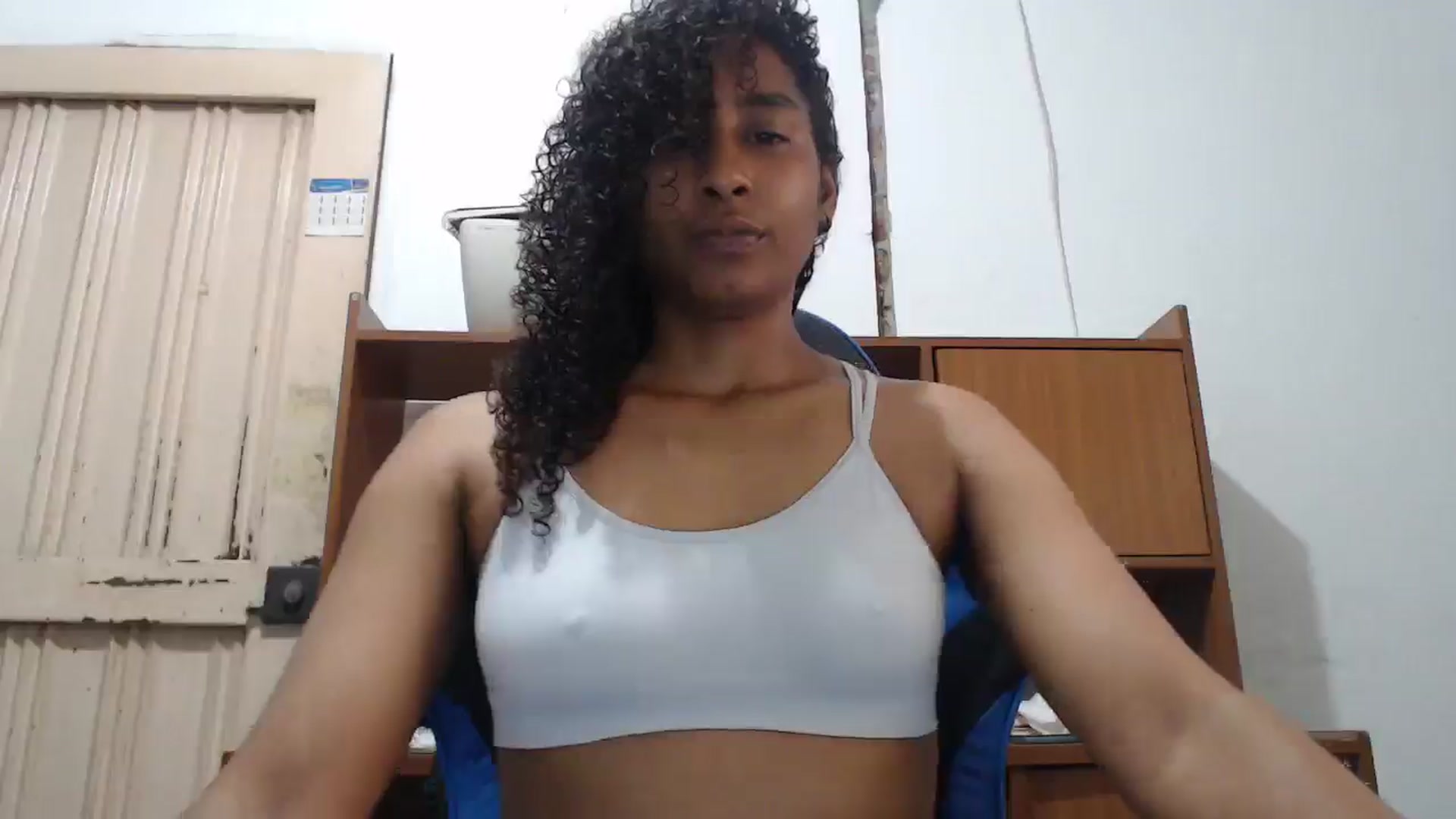 Gallery image thumbnail from Yohatinelly07's myfreecams stream on, 11/25/2025, 10:20 image 7 of 20