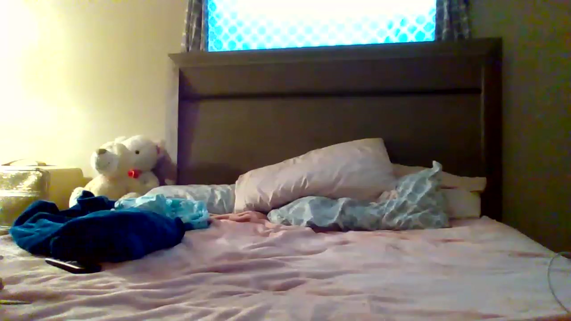 Gallery image thumbnail from Yoitso's myfreecams stream on, 06/19/2023, 11:54 image 12 of 20