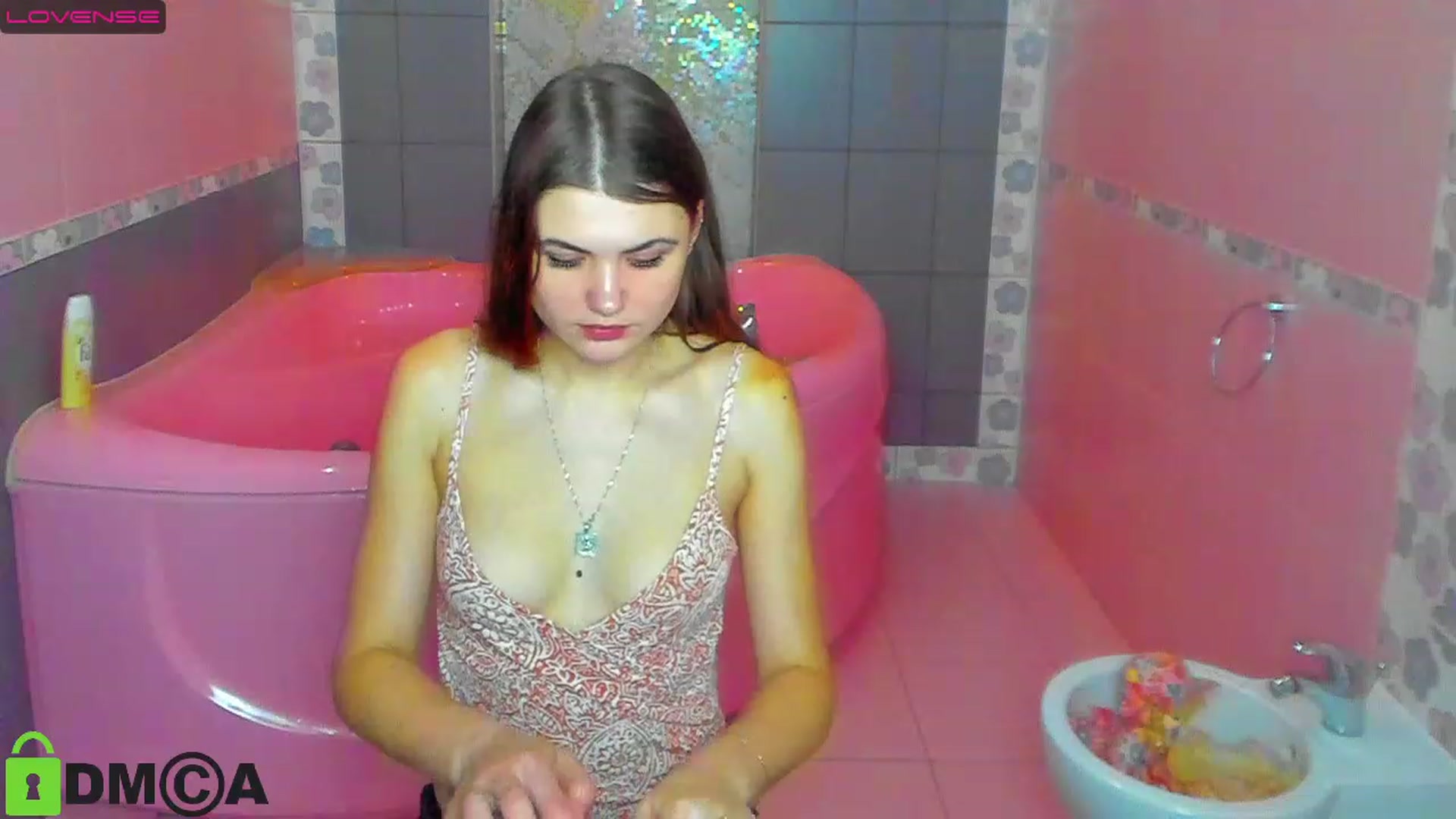 Gallery image thumbnail from Yongprincess's myfreecams stream on, 11/21/2022, 12:23 image 16 of 20