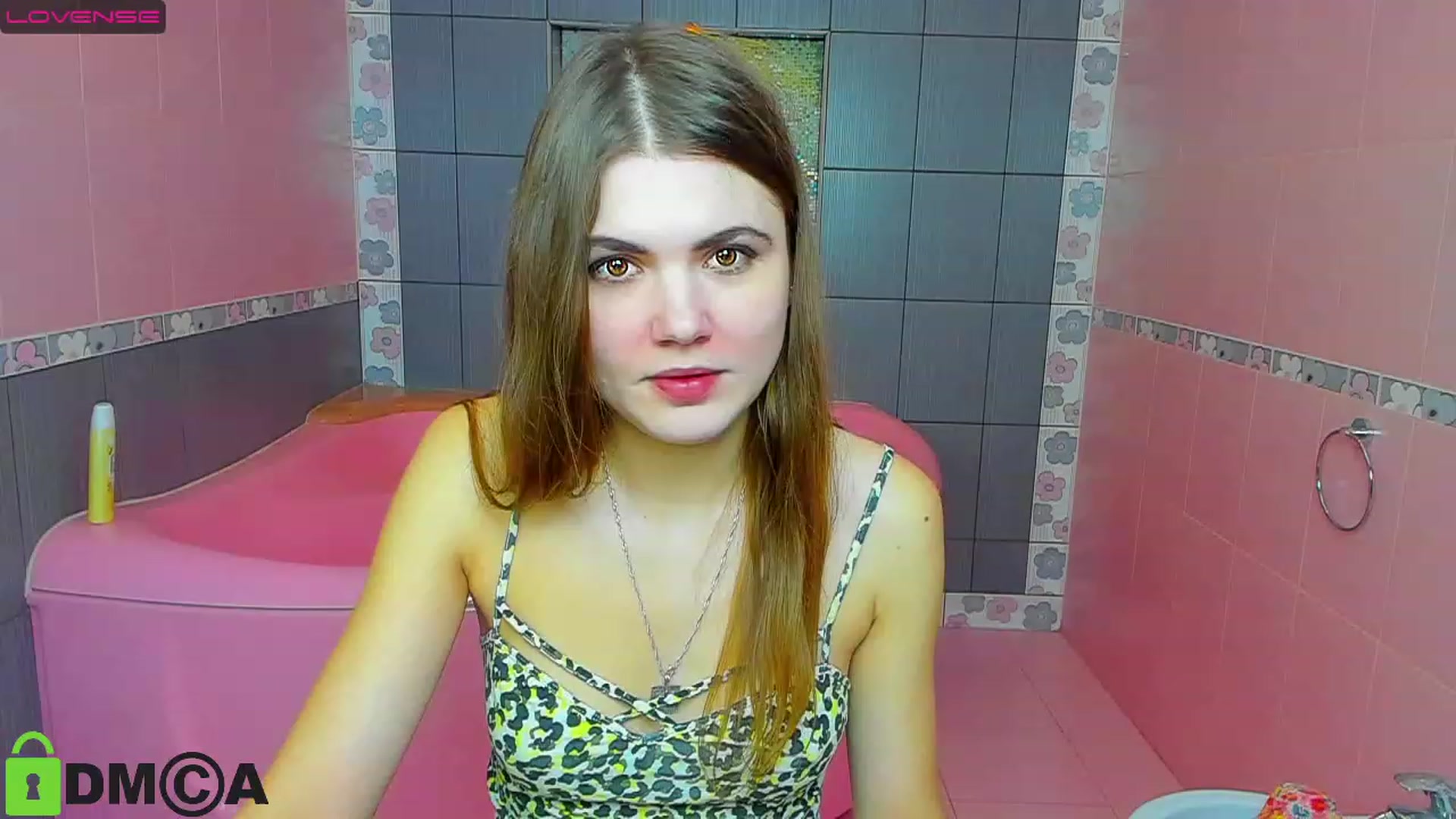 Gallery image thumbnail from Yongprincess's myfreecams stream on, 12/20/2022, 10:20 image 18 of 20