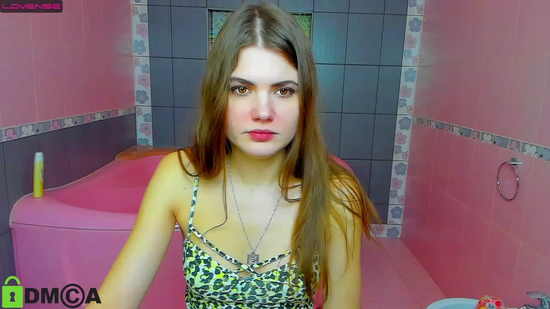 Gallery image thumbnail from Yongprincess's myfreecams stream on, 12/20/2022, 11:28 image 9 of 20