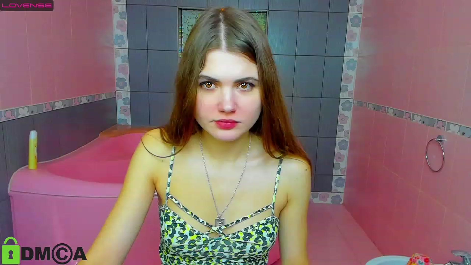 Gallery image thumbnail from Yongprincess's myfreecams stream on, 12/20/2022, 11:28 image 7 of 20
