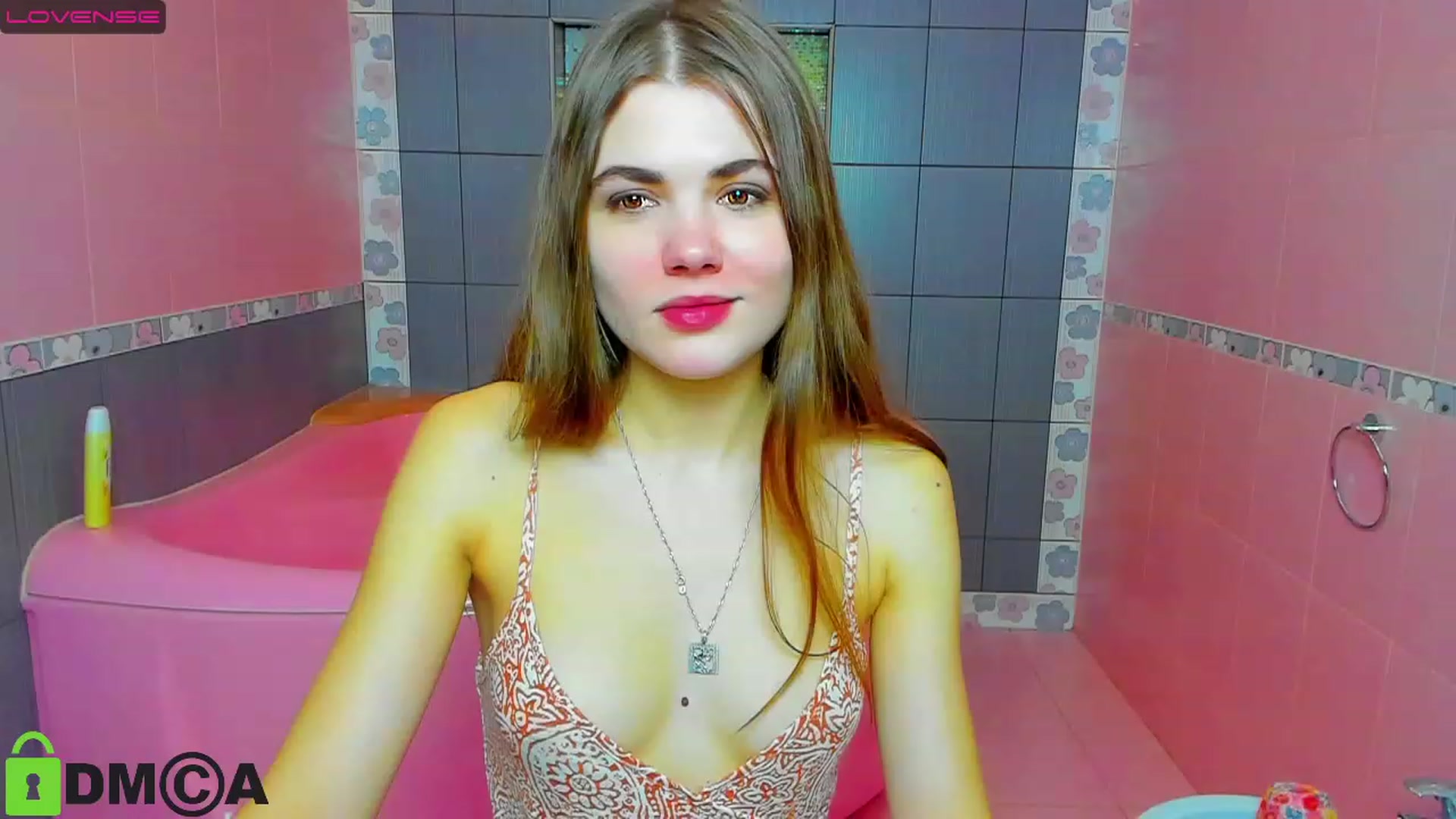 Gallery image thumbnail from Yongprincess's myfreecams stream on, 12/24/2022, 10:45 image 9 of 20
