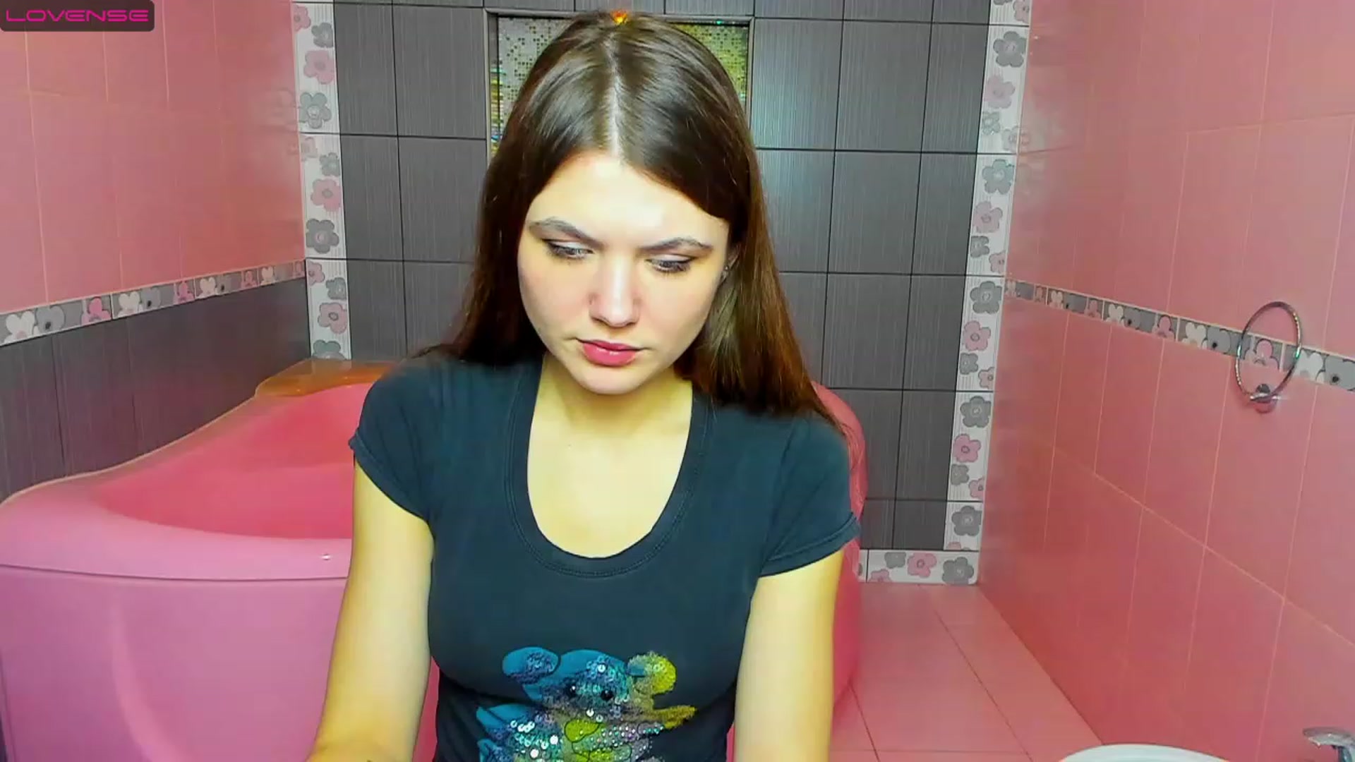 Gallery image thumbnail from Yongprincess's myfreecams stream on, 02/20/2023, 08:01 image 13 of 20
