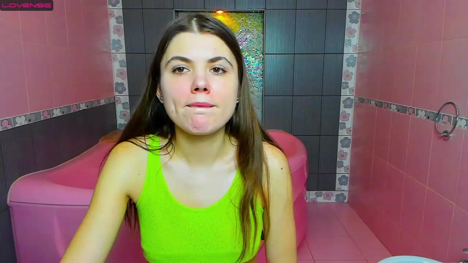 Gallery image thumbnail from Yongprincess's myfreecams stream on, 02/27/2023, 11:18 image 10 of 20