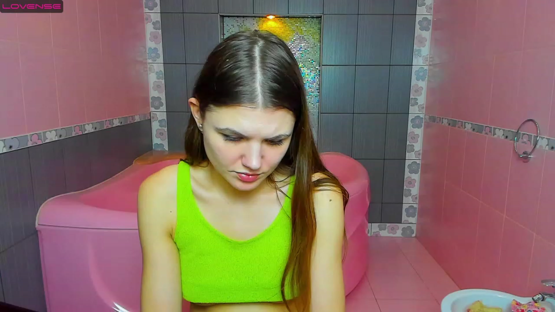 Gallery image thumbnail from Yongprincess's myfreecams stream on, 03/08/2023, 12:19 image 18 of 20