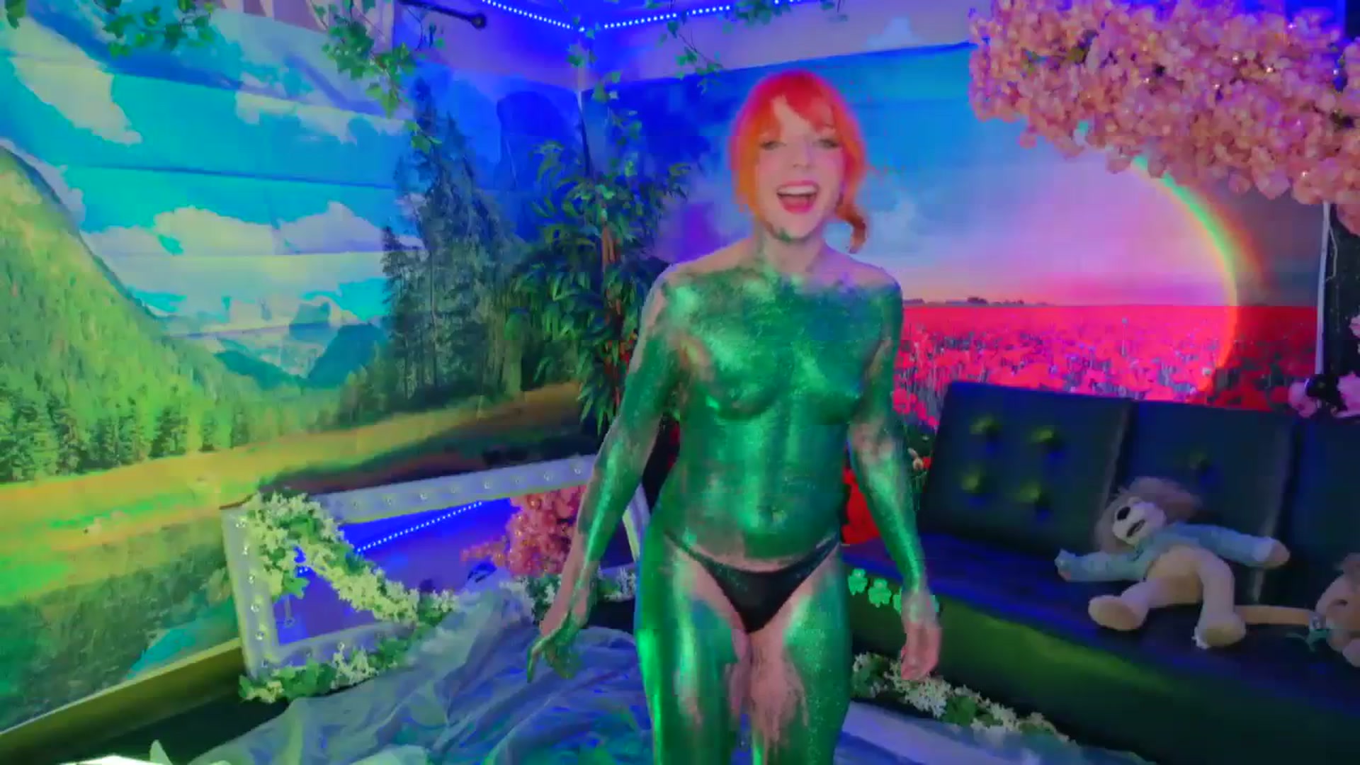 Gallery image thumbnail from YouBelongWKB's myfreecams stream on, 03/18/2024, 04:24 image 16 of 20