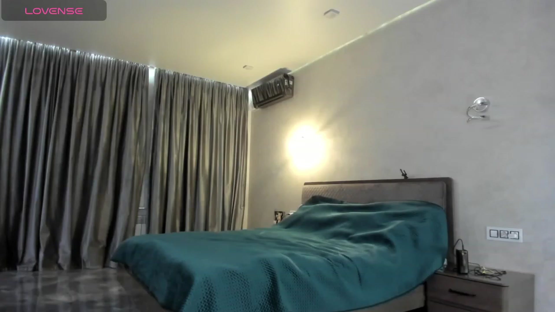 Gallery image thumbnail from YouNeedKate's myfreecams stream on, 02/09/2024, 18:46 image 10 of 20