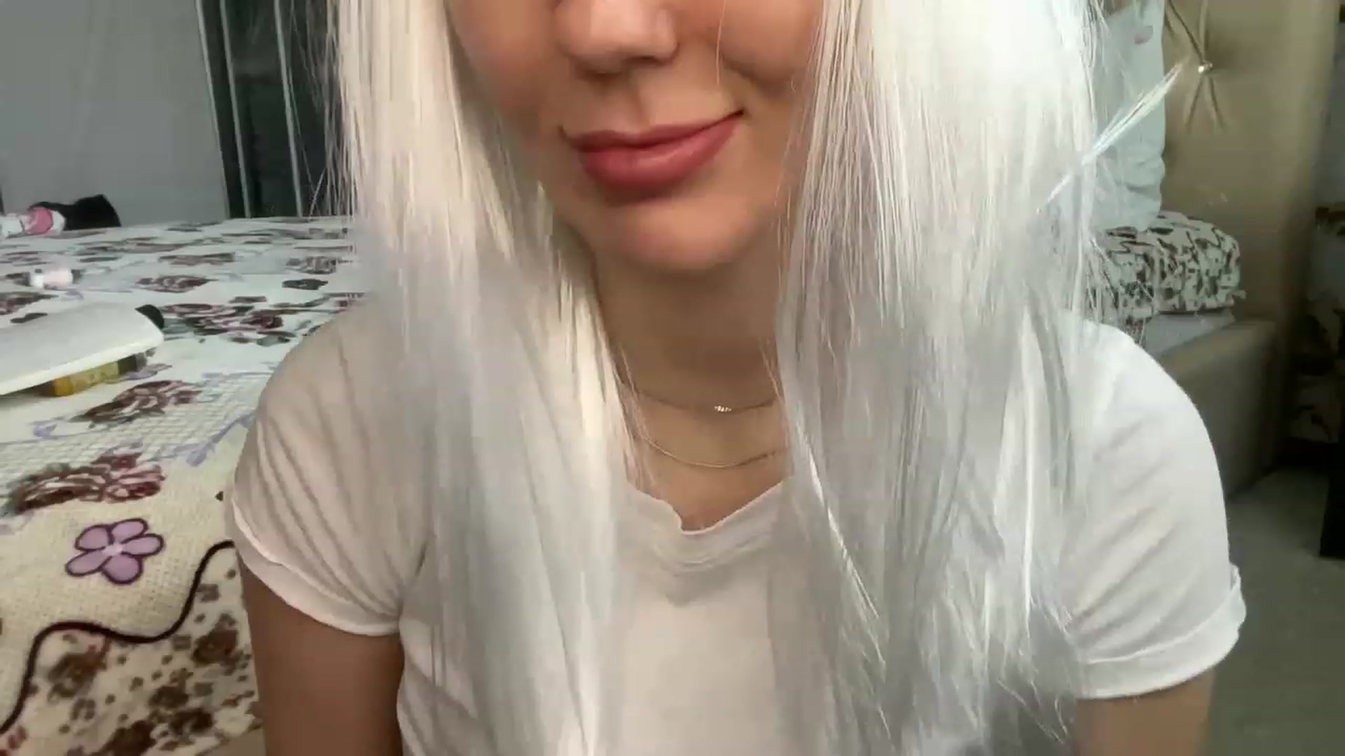 Gallery image thumbnail from YouQueen's myfreecams stream on, 12/06/2022, 07:32 image 3 of 20