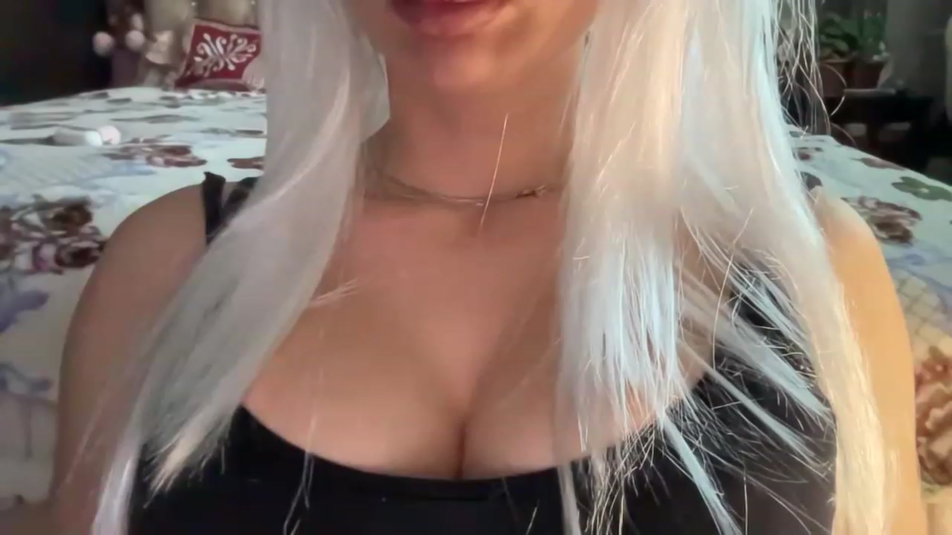 Gallery image thumbnail from YouQueen's myfreecams stream on, 12/06/2022, 09:01 image 12 of 20