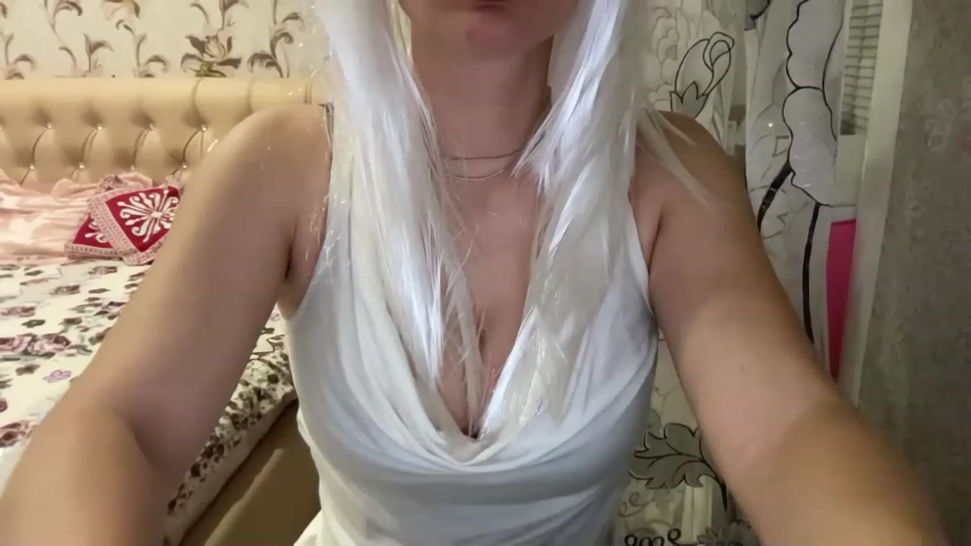 Gallery image thumbnail from YouQueen's myfreecams stream on, 12/11/2022, 13:42 image 16 of 20