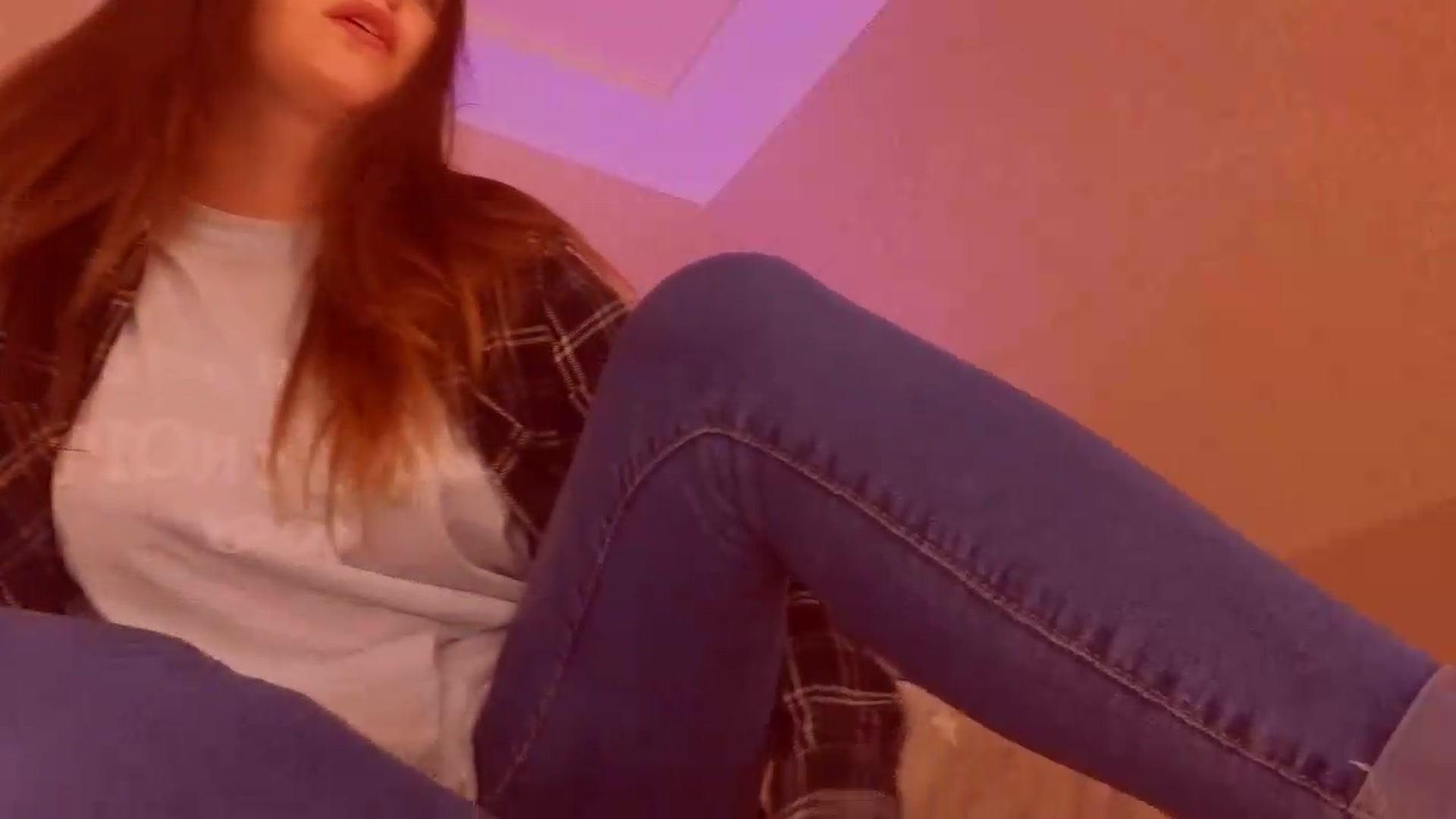 Gallery image thumbnail from YouTubad's myfreecams stream on, 09/14/2026, 09:04 image 16 of 20
