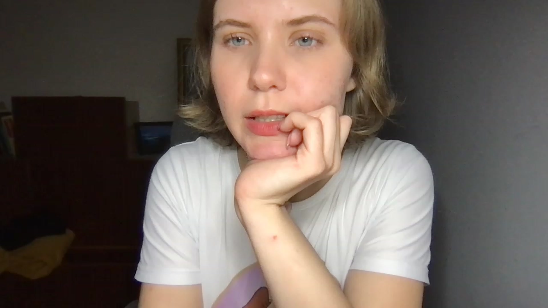 Gallery image thumbnail from YoungDunst's myfreecams stream on, 11/21/2022, 24:28 image 15 of 20