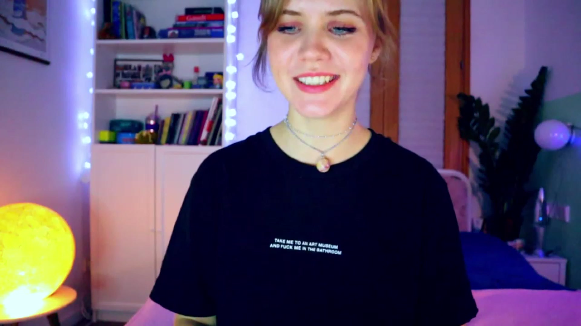 Gallery image thumbnail from YoungDunst's myfreecams stream on, 12/06/2022, 01:47 image 15 of 20