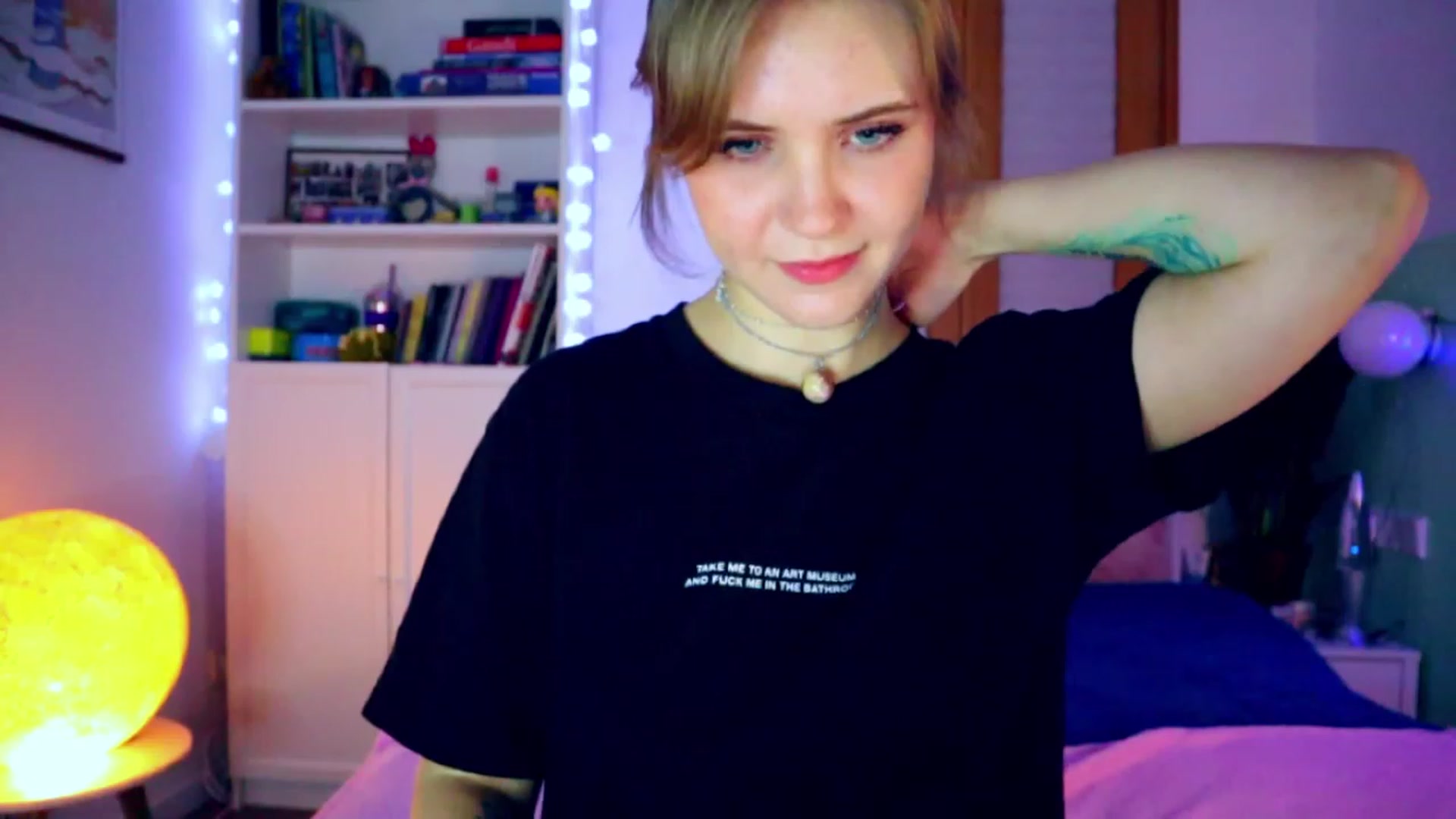Gallery image thumbnail from YoungDunst's myfreecams stream on, 12/06/2022, 01:47 image 17 of 20