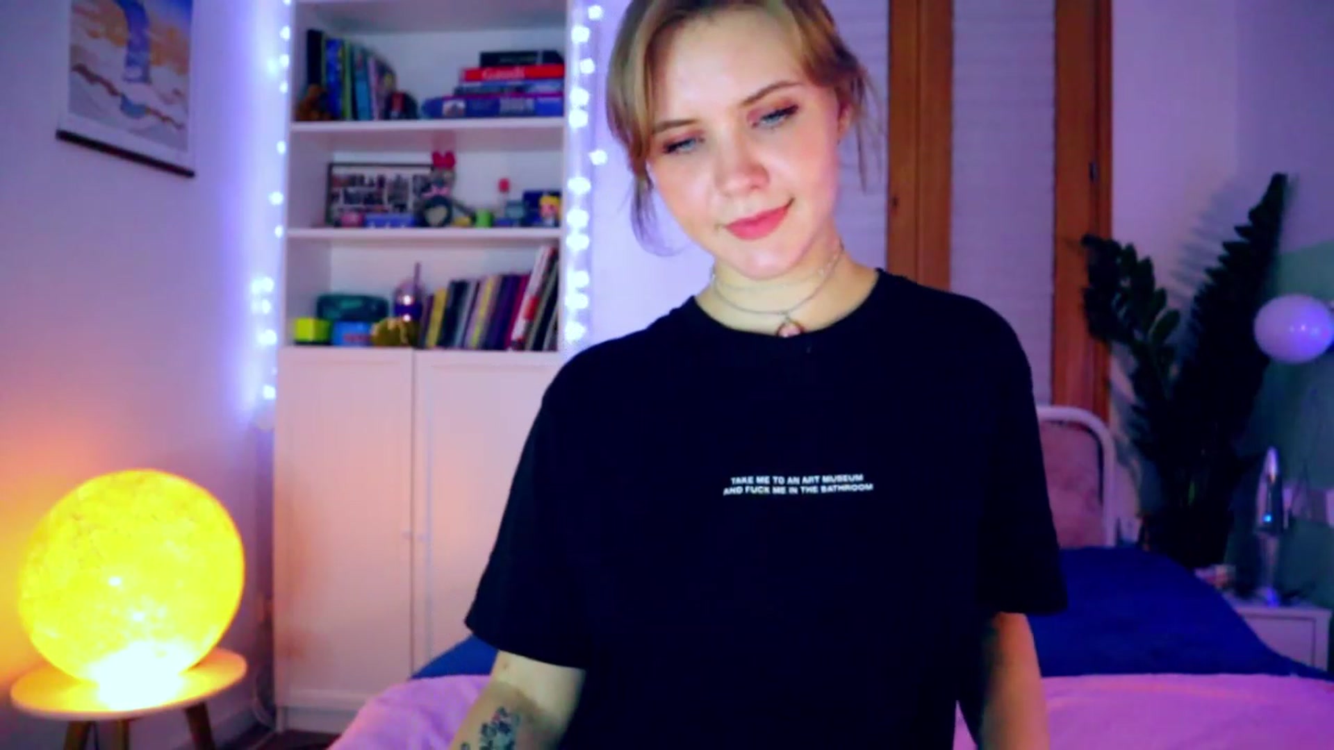 Gallery image thumbnail from YoungDunst's myfreecams stream on, 12/06/2022, 03:19 image 7 of 20
