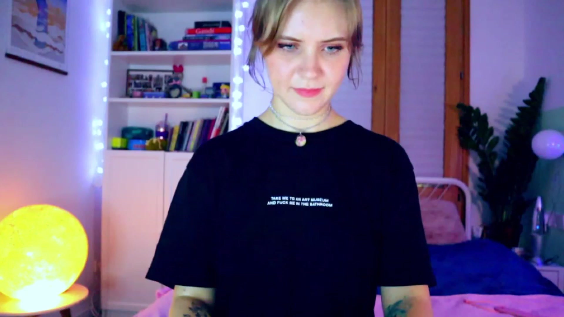 Gallery image thumbnail from YoungDunst's myfreecams stream on, 12/06/2022, 03:35 image 7 of 20