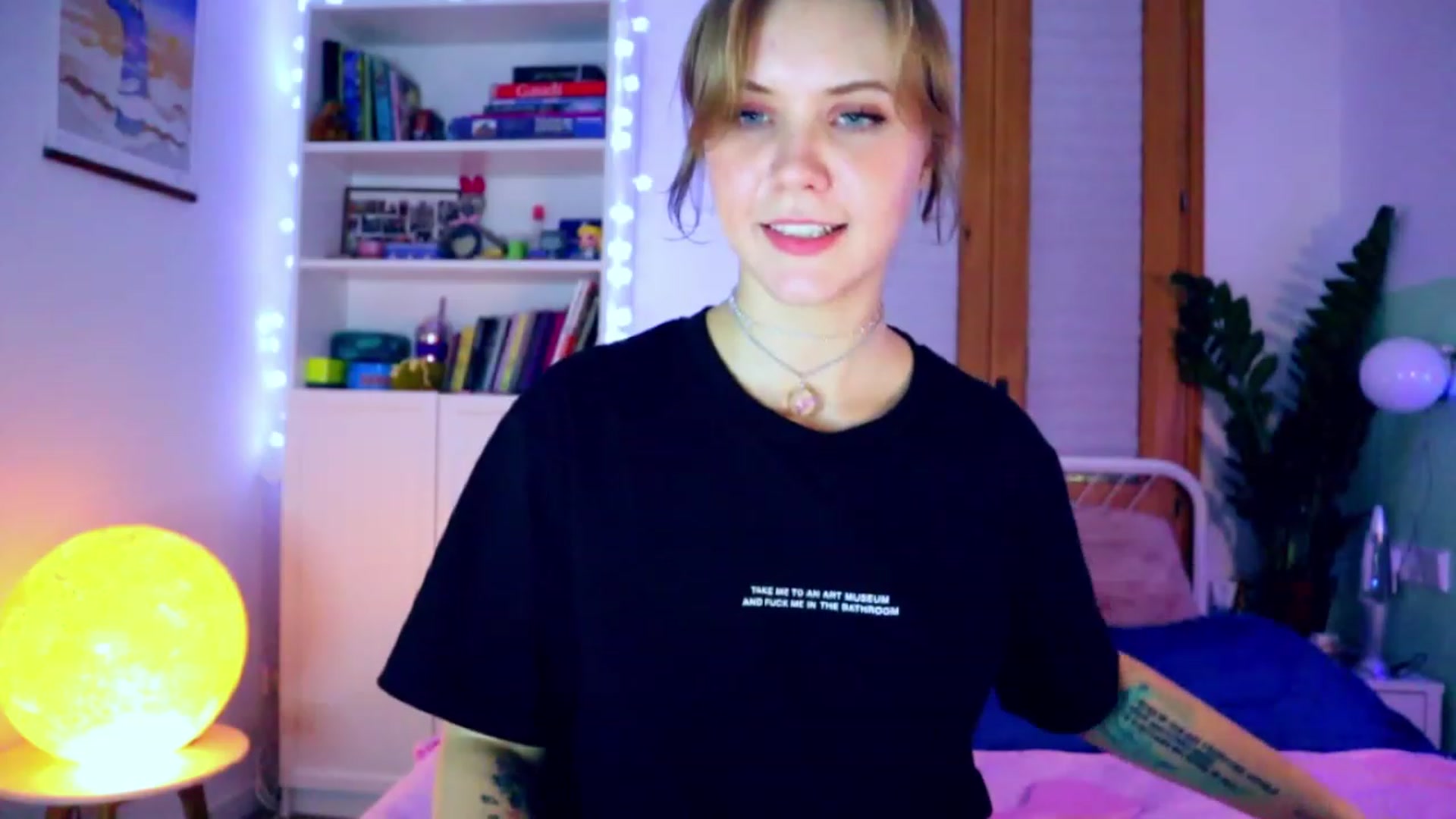 Gallery image thumbnail from YoungDunst's myfreecams stream on, 12/06/2022, 03:35 image 4 of 20