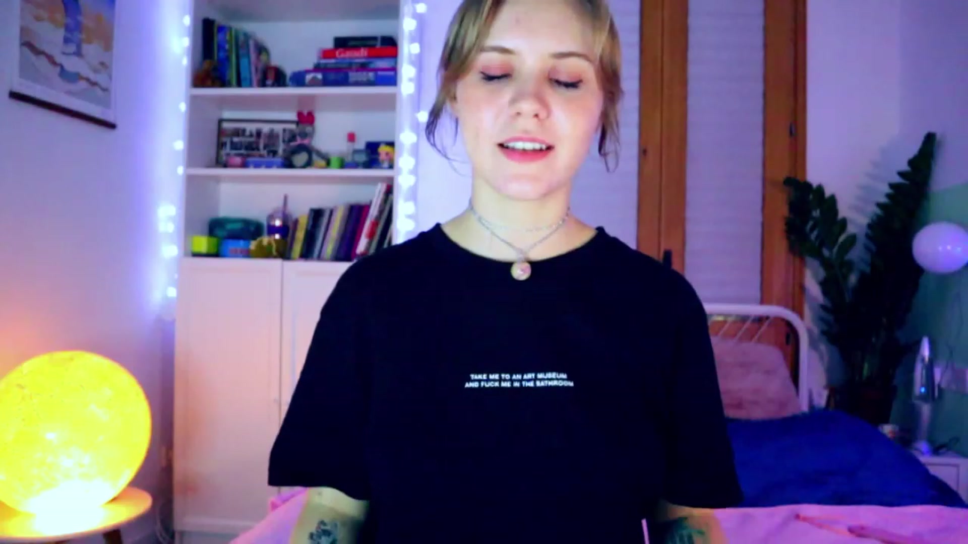 Gallery image thumbnail from YoungDunst's myfreecams stream on, 12/06/2022, 03:35 image 14 of 20