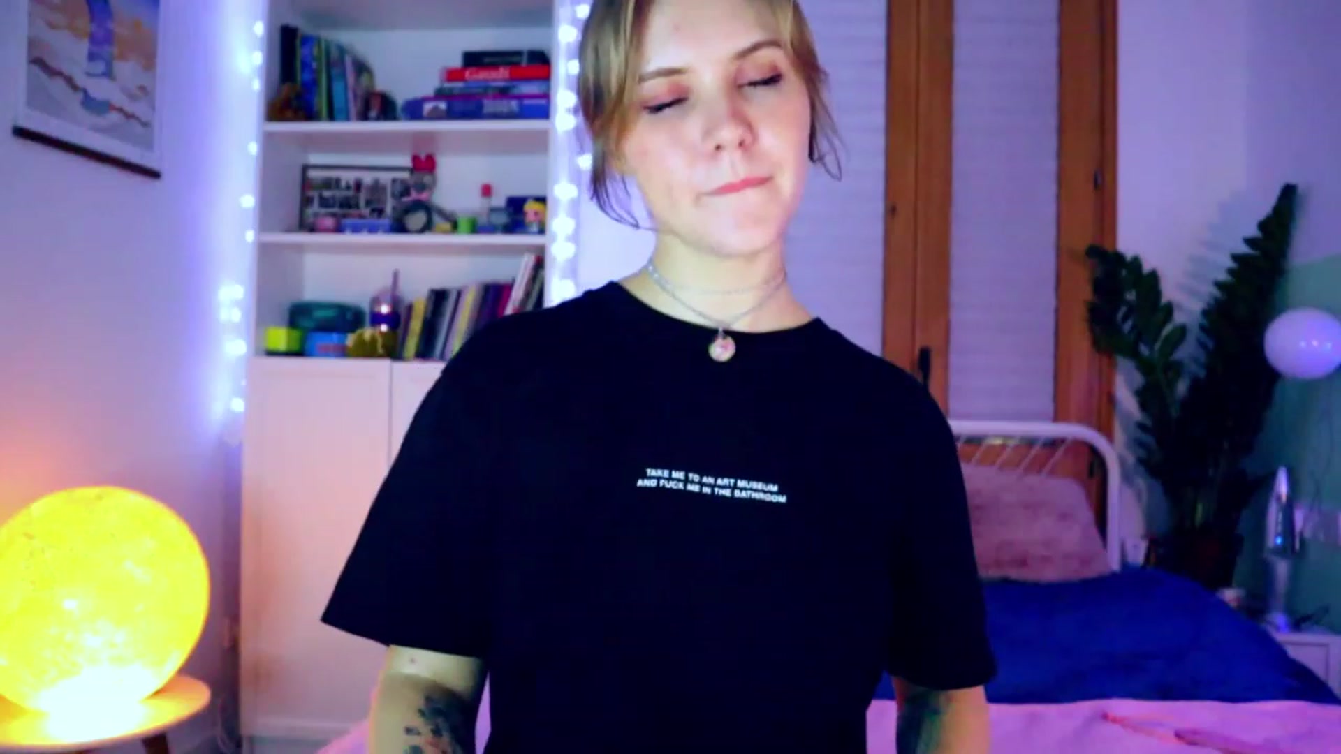 Gallery image thumbnail from YoungDunst's myfreecams stream on, 12/06/2022, 03:35 image 9 of 20