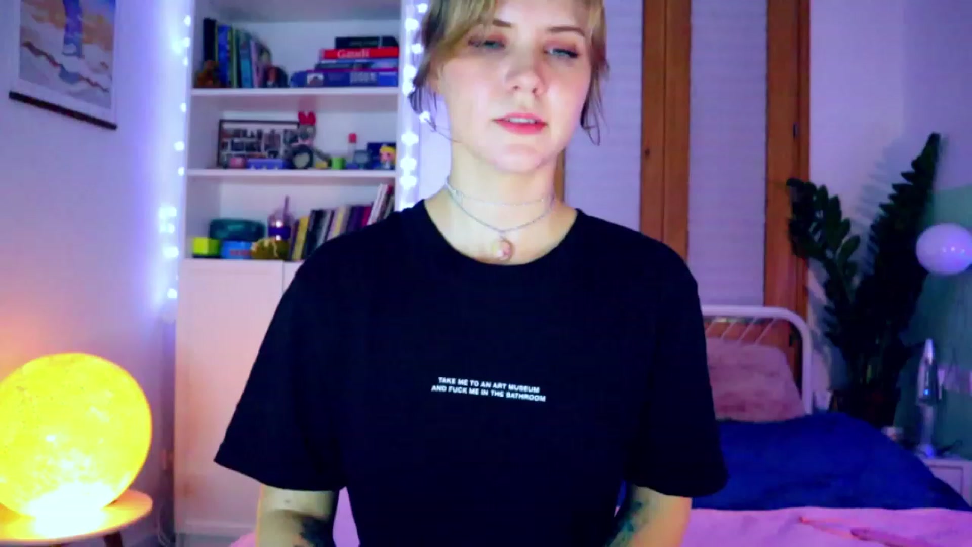 Gallery image thumbnail from YoungDunst's myfreecams stream on, 12/06/2022, 03:35 image 6 of 20