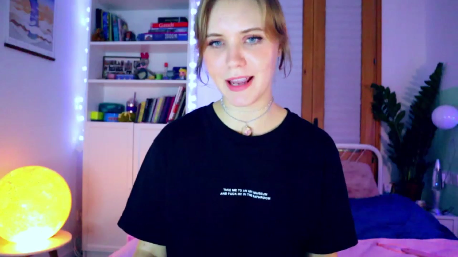 Gallery image thumbnail from YoungDunst's myfreecams stream on, 12/06/2022, 03:35 image 12 of 20