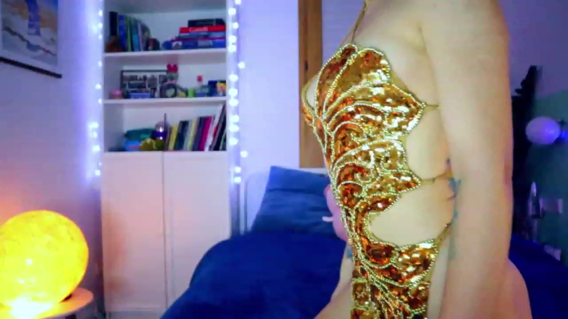 Gallery image thumbnail from YoungDunst's myfreecams stream on, 12/12/2022, 24:24 image 18 of 20