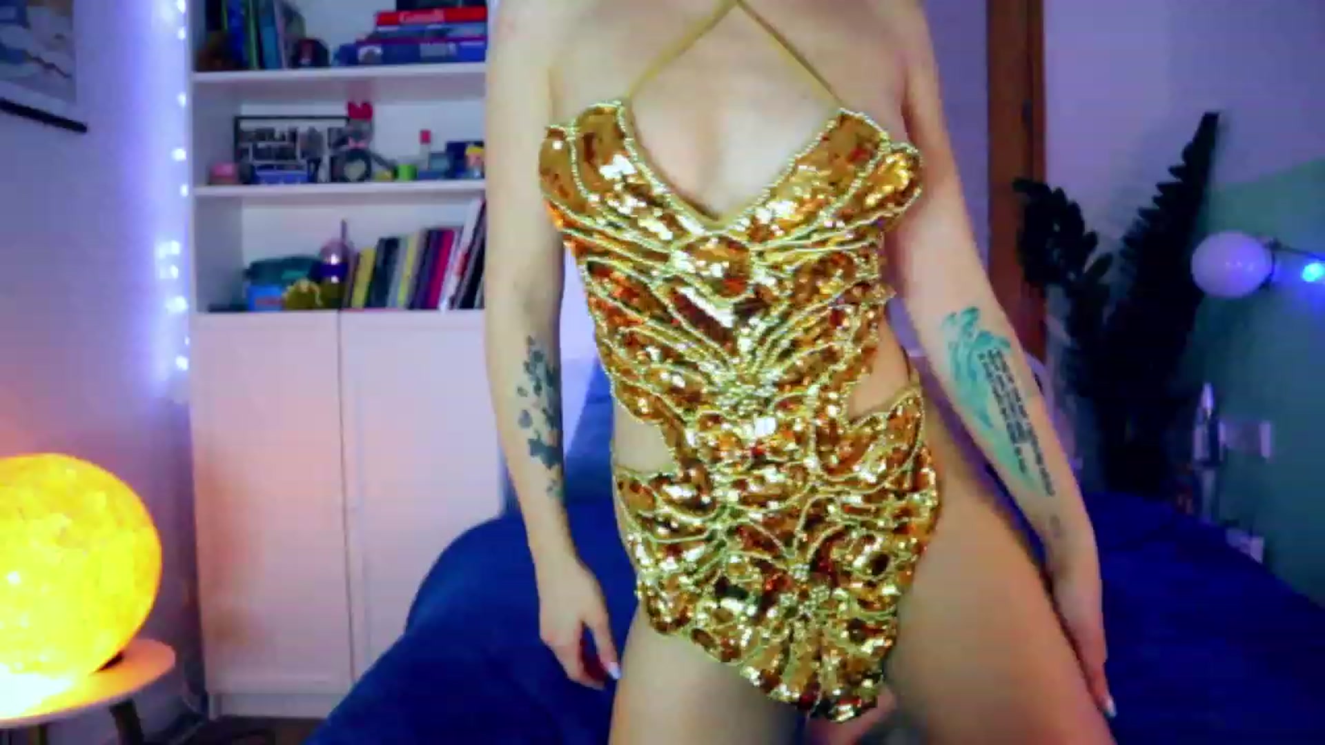 Gallery image thumbnail from YoungDunst's myfreecams stream on, 12/12/2022, 24:24 image 10 of 20