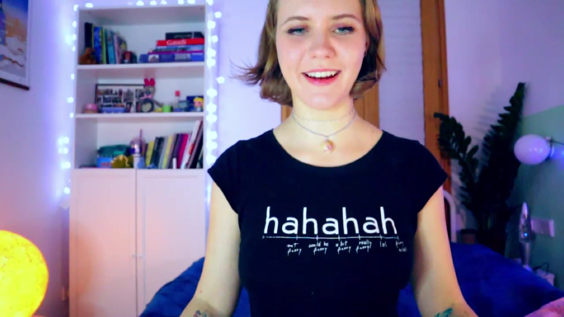 Gallery image thumbnail from YoungDunst's myfreecams stream on, 12/18/2022, 04:26 image 11 of 20