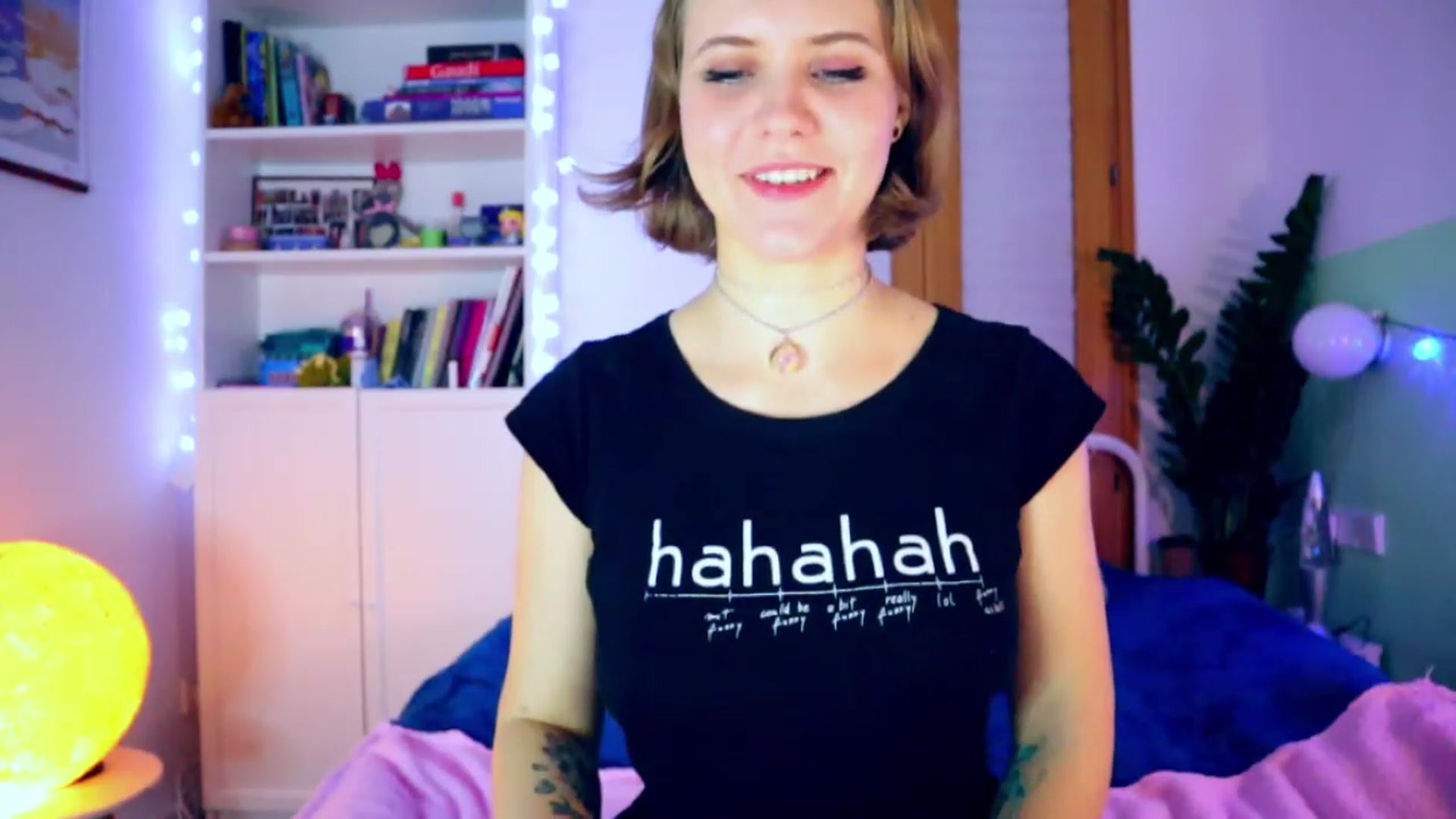 Gallery image thumbnail from YoungDunst's myfreecams stream on, 12/18/2022, 04:26 image 16 of 20